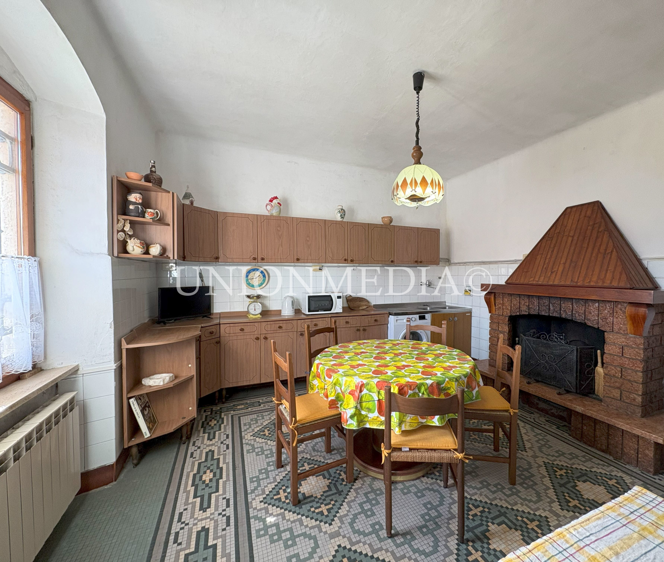 Immagine 15 di Porzione di casa in vendita  in Via Umberto Biancamano 88 a La Spezia