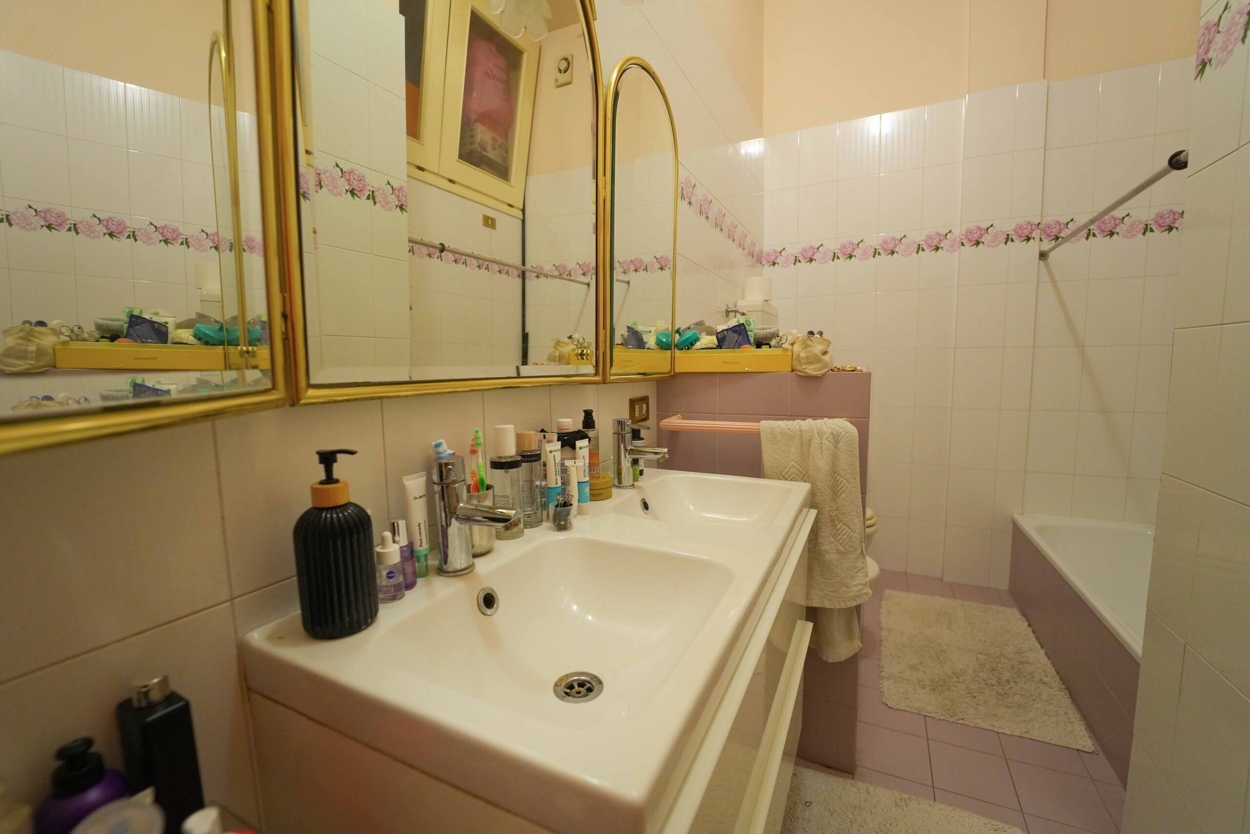 Immagine 13 di Pentalocale in vendita  in Piazza Fratelli Rosselli a Santarcangelo Di Romagna