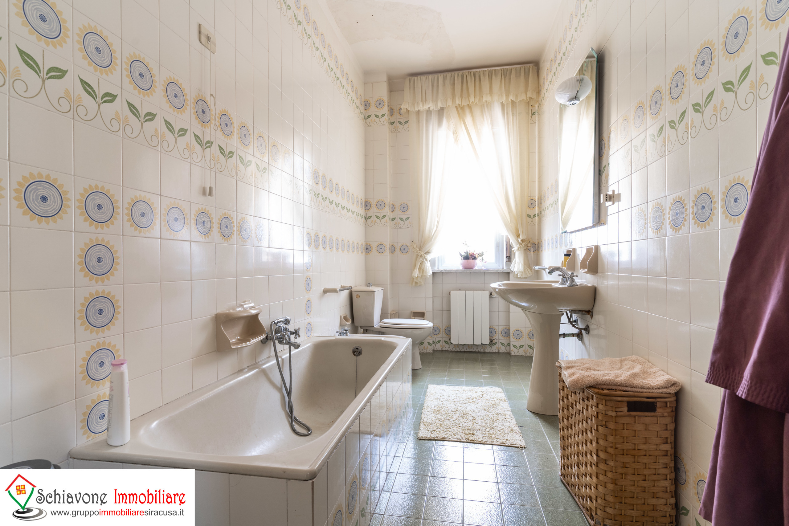 Immagine 12 di Appartamento in vendita  a Siracusa