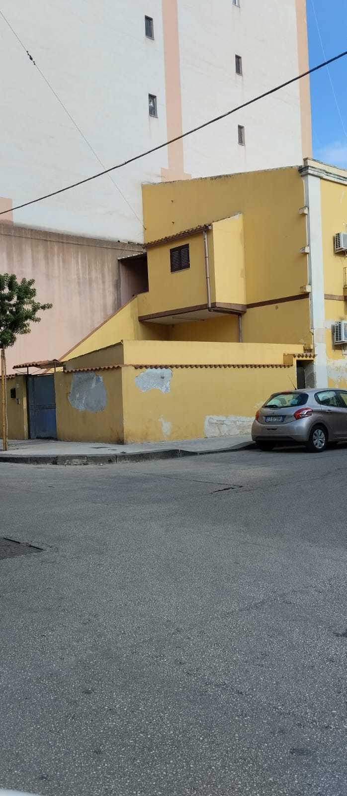 Immagine 12 di Casa indipendente in vendita  a Siracusa