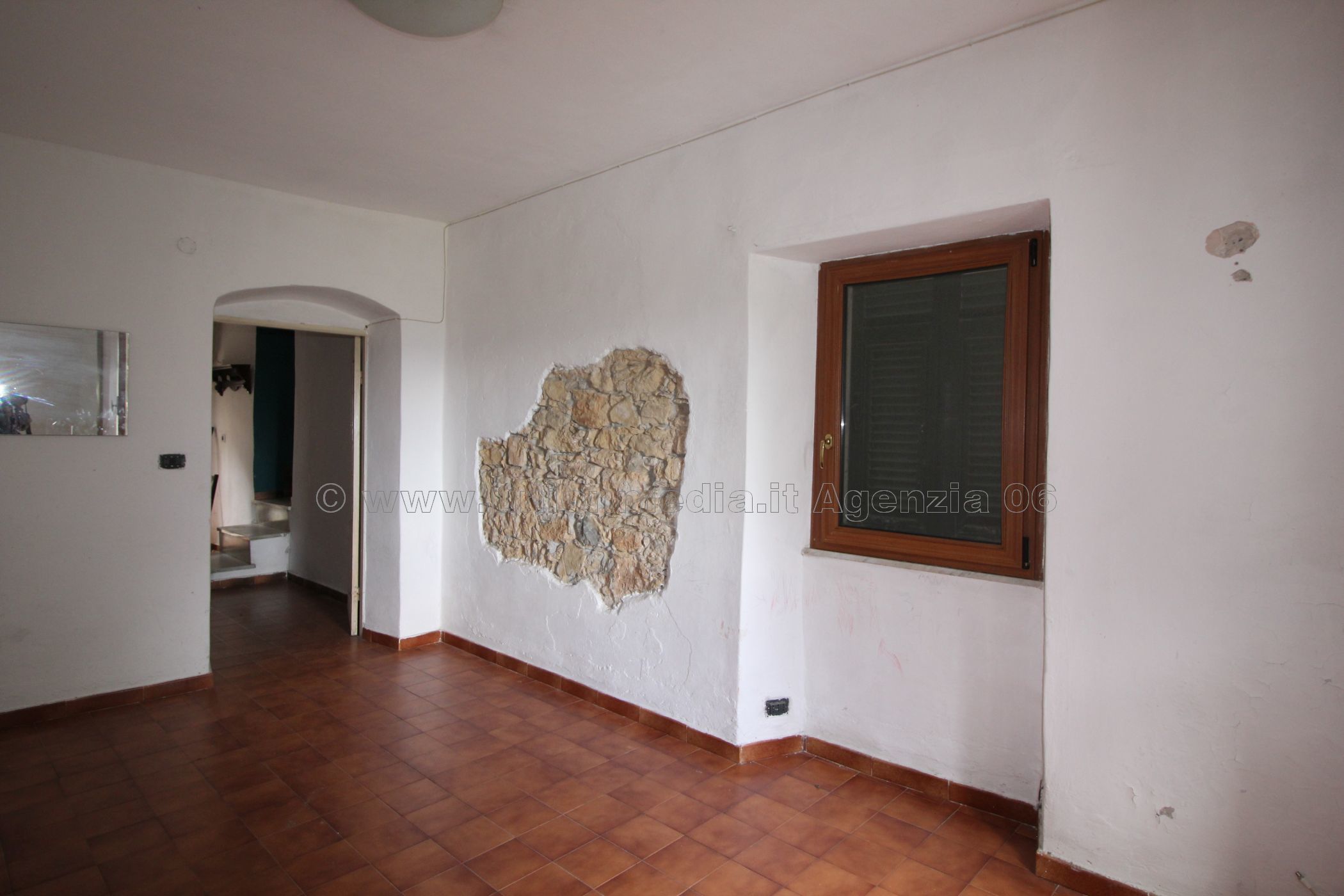 Immagine 2 di Casa semindipendente in vendita  a Arcola