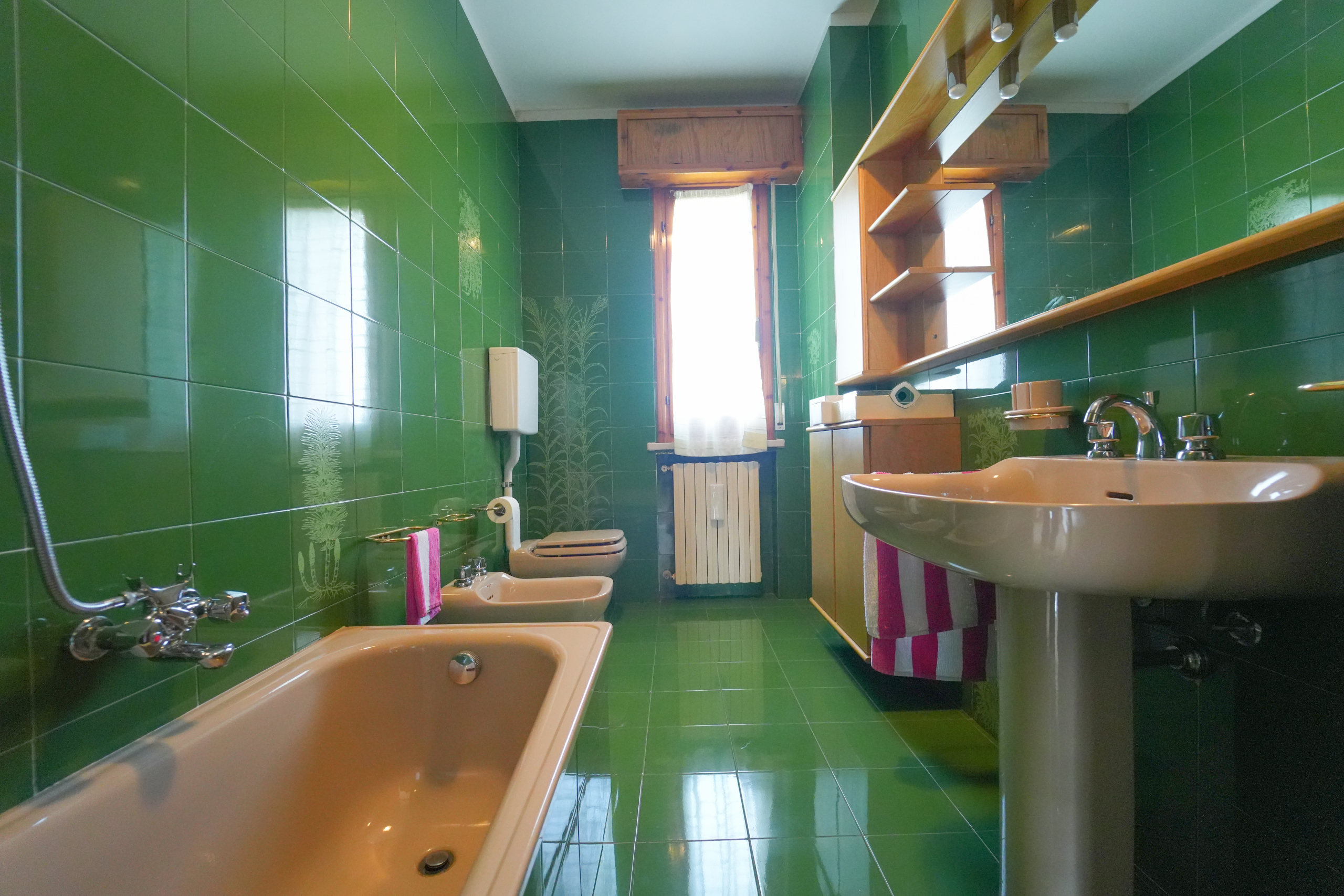 Immagine 42 di Pentalocale in vendita  in Via Busca 115 a Santarcangelo Di Romagna