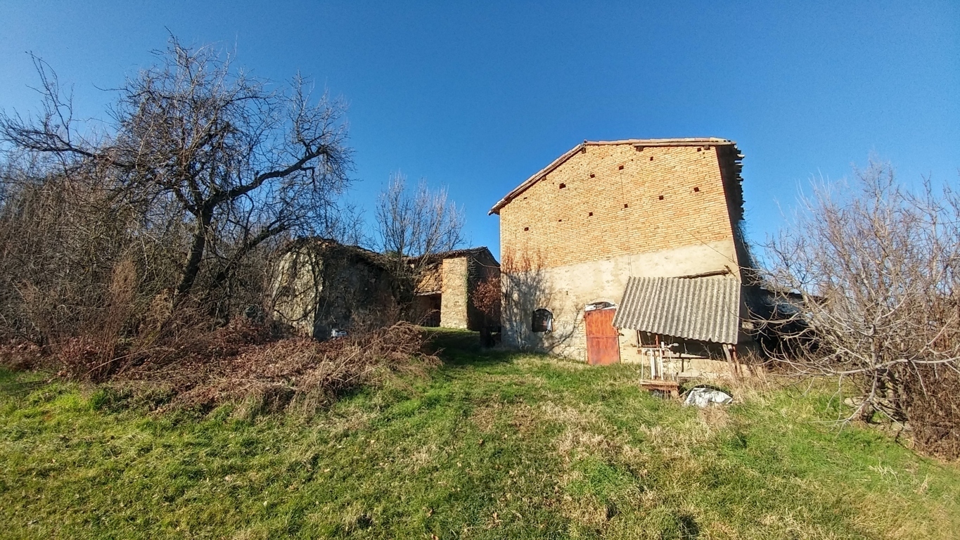 Immagine 9 di Rustico / casale in vendita  in Via della Pace 4 a Valsamoggia