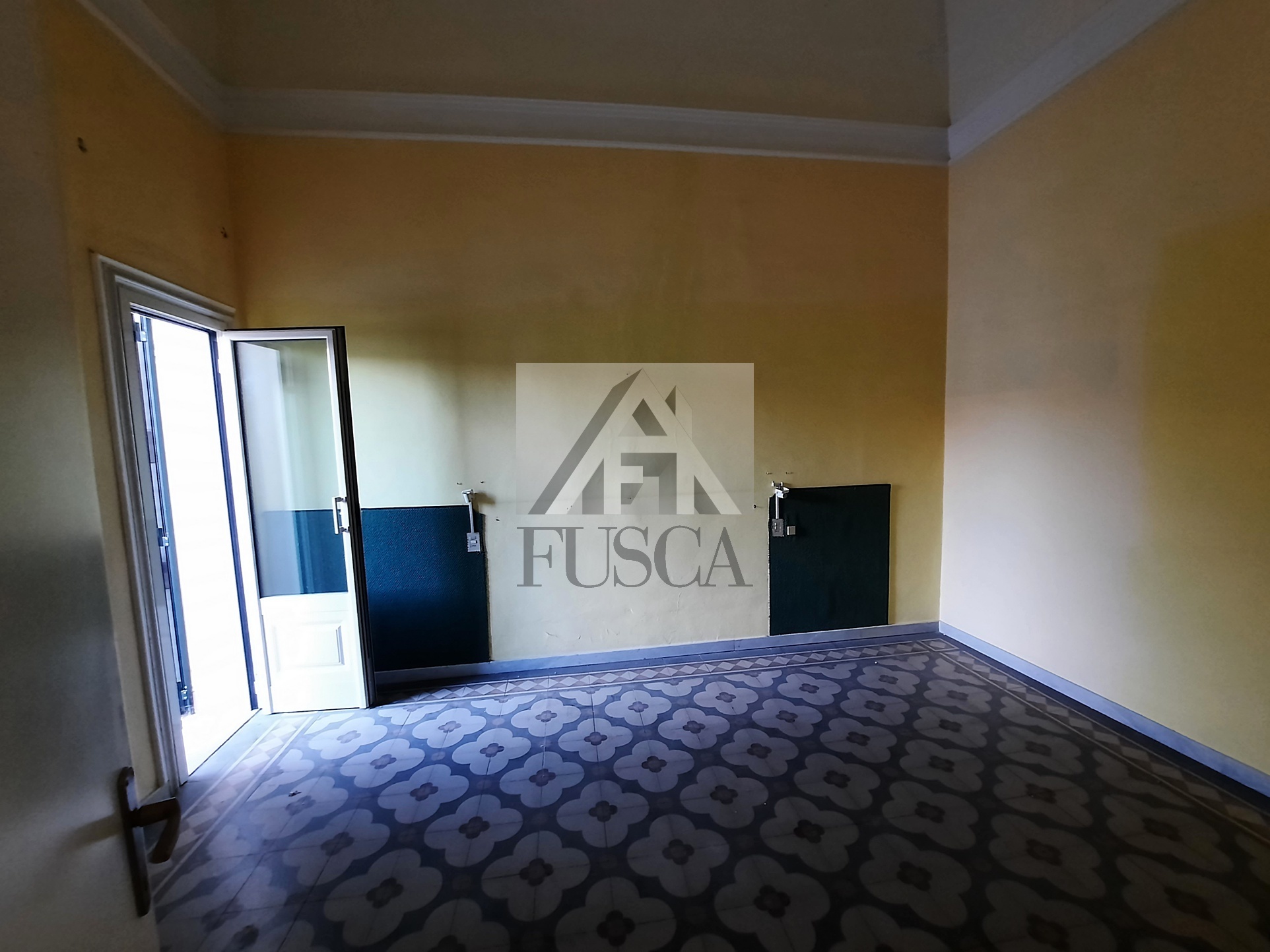 Immagine 24 di Albergo/B&B/Residence in vendita  in via carrara a Viareggio