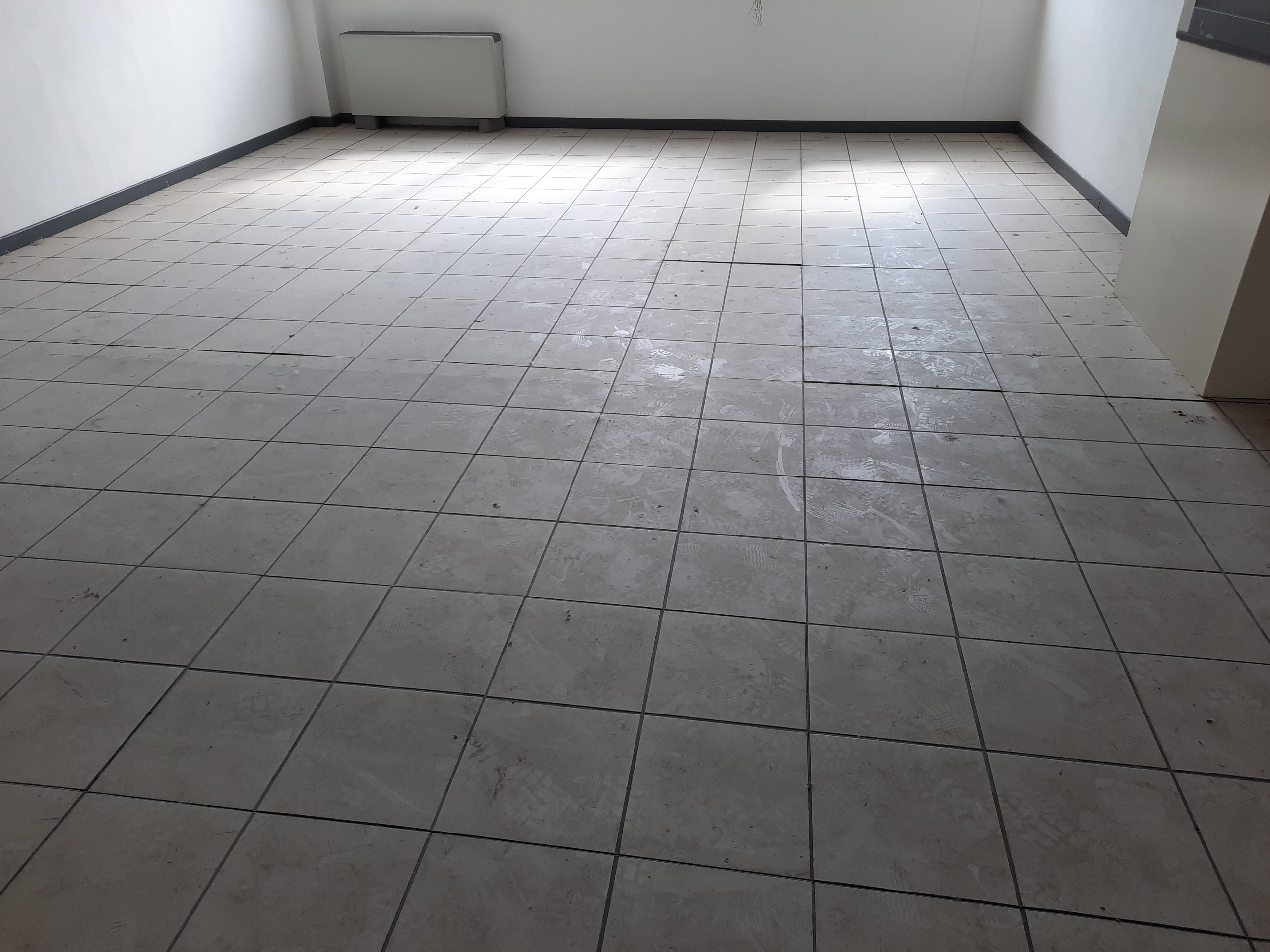 Immagine 1 di Ufficio in affitto  in Viale G. Puccini a Lucca