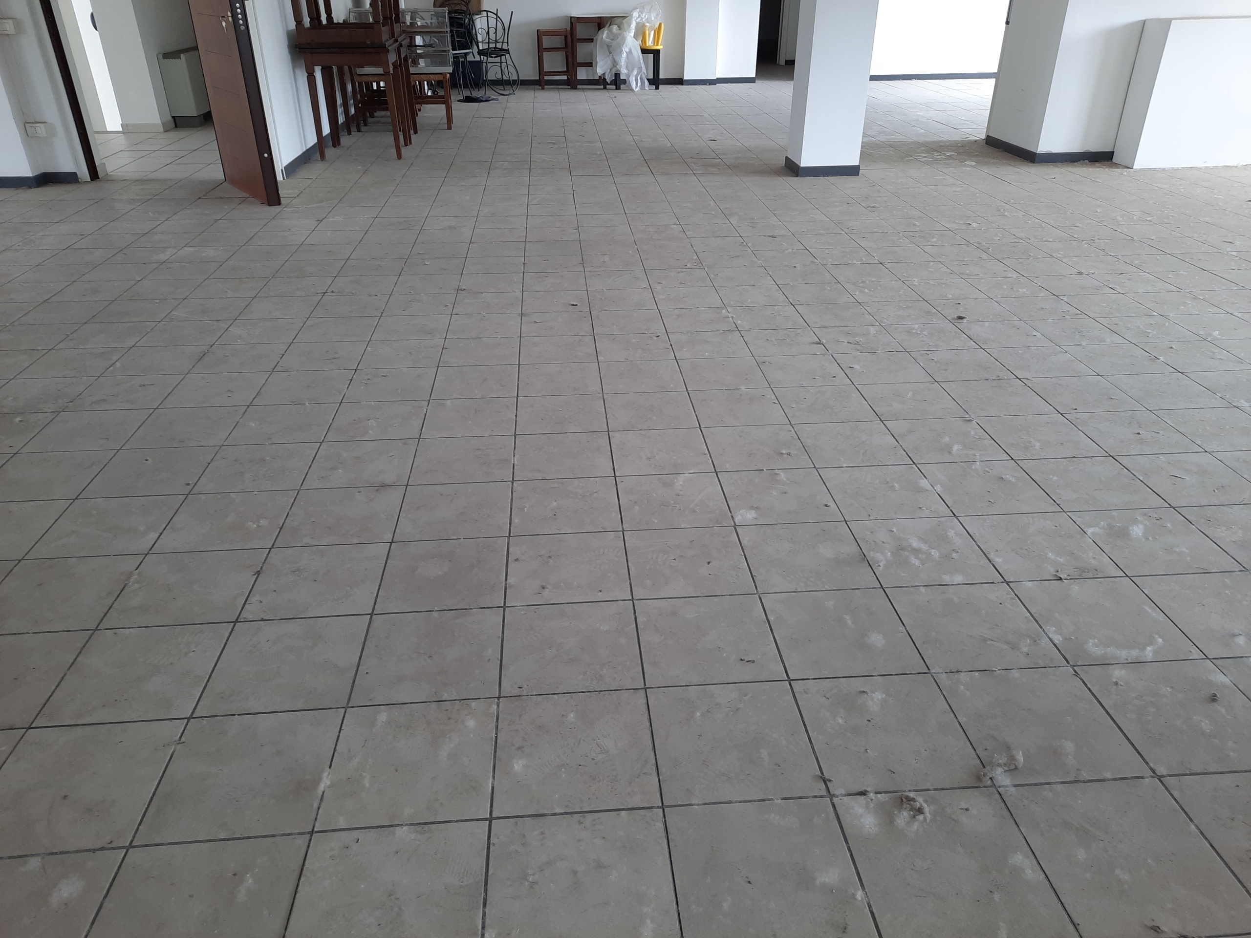 Immagine 8 di Ufficio in affitto  in Viale G. Puccini a Lucca