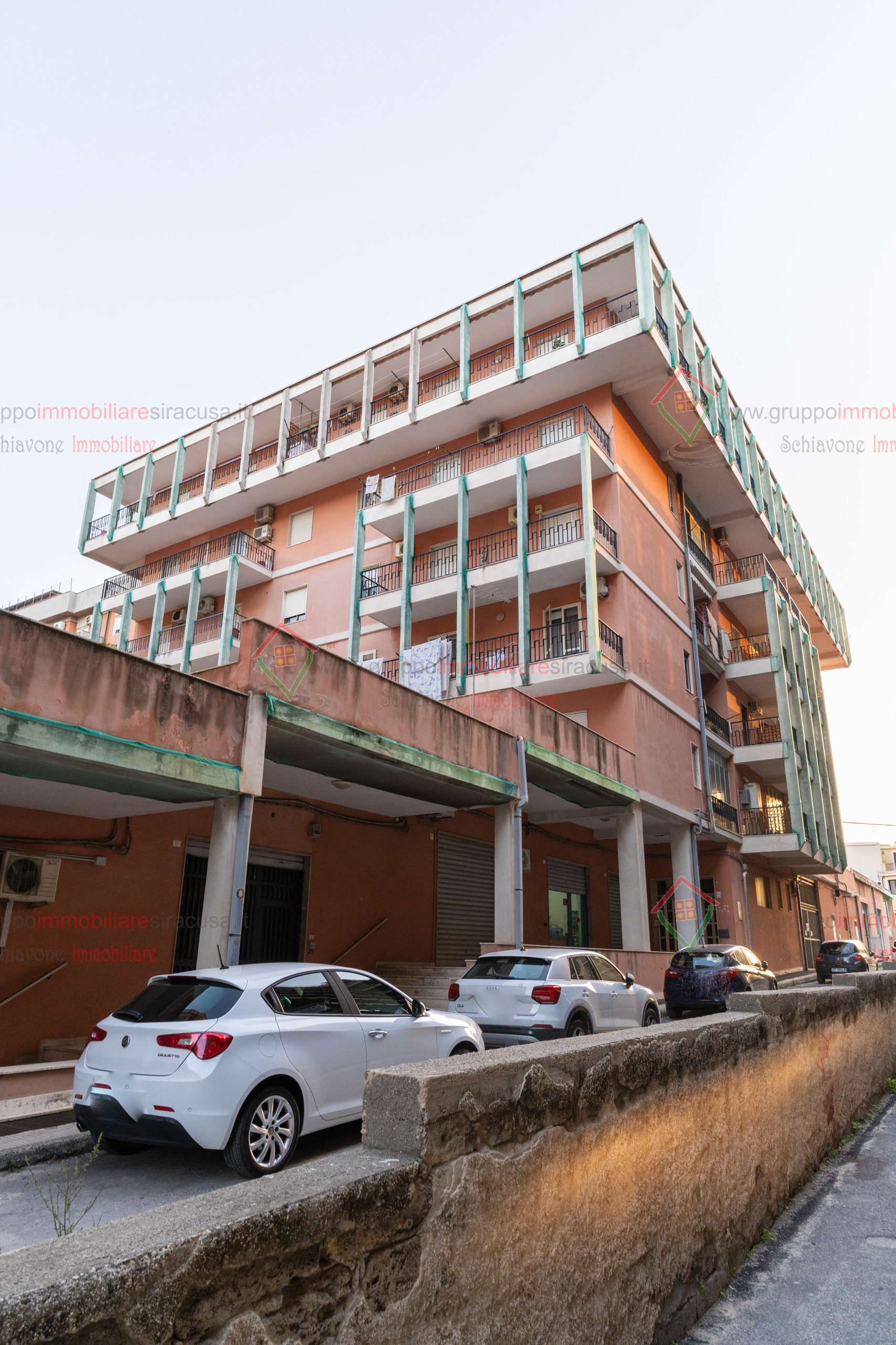 Immagine 29 di Attico in vendita  a Siracusa