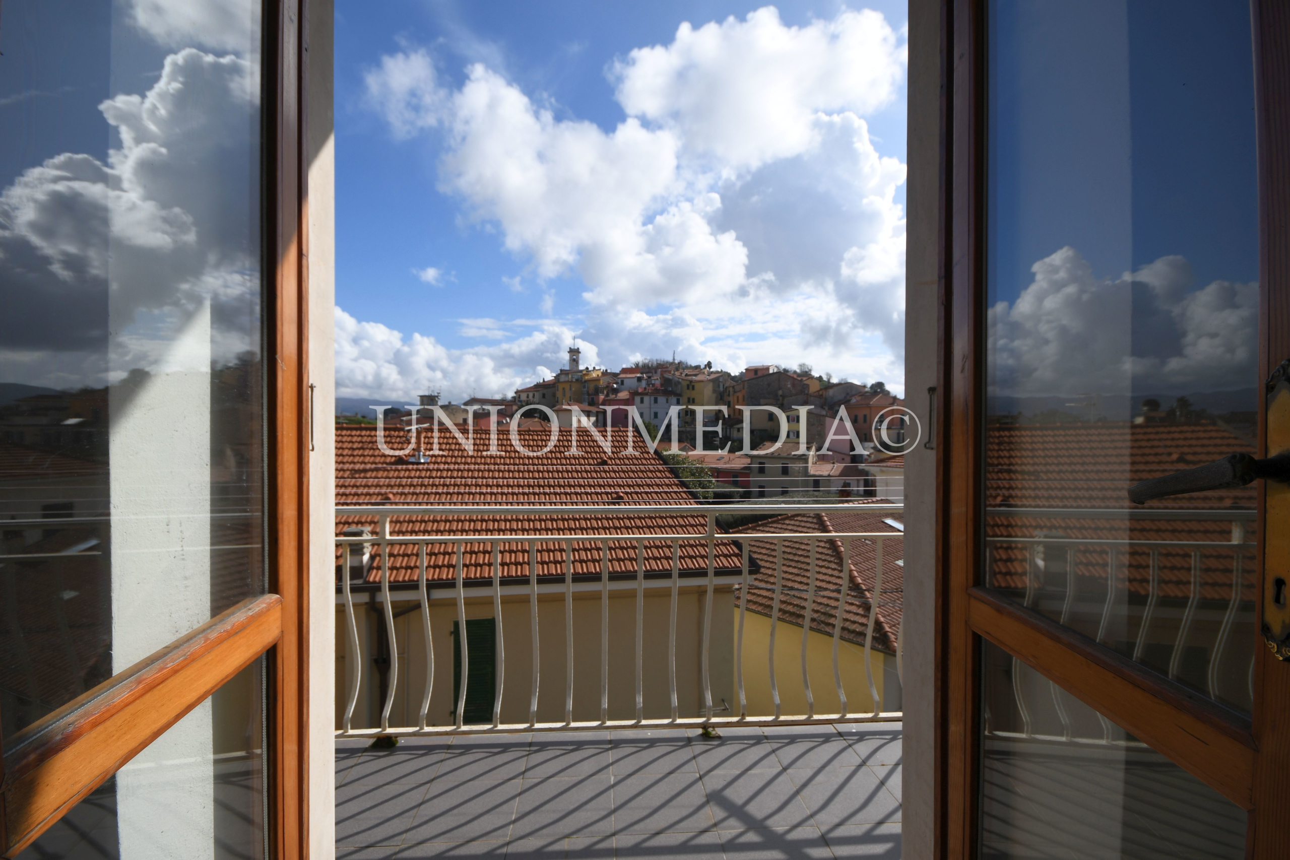 Immagine 9 di Porzione di casa in vendita  in Via Umberto Biancamano 88 a La Spezia