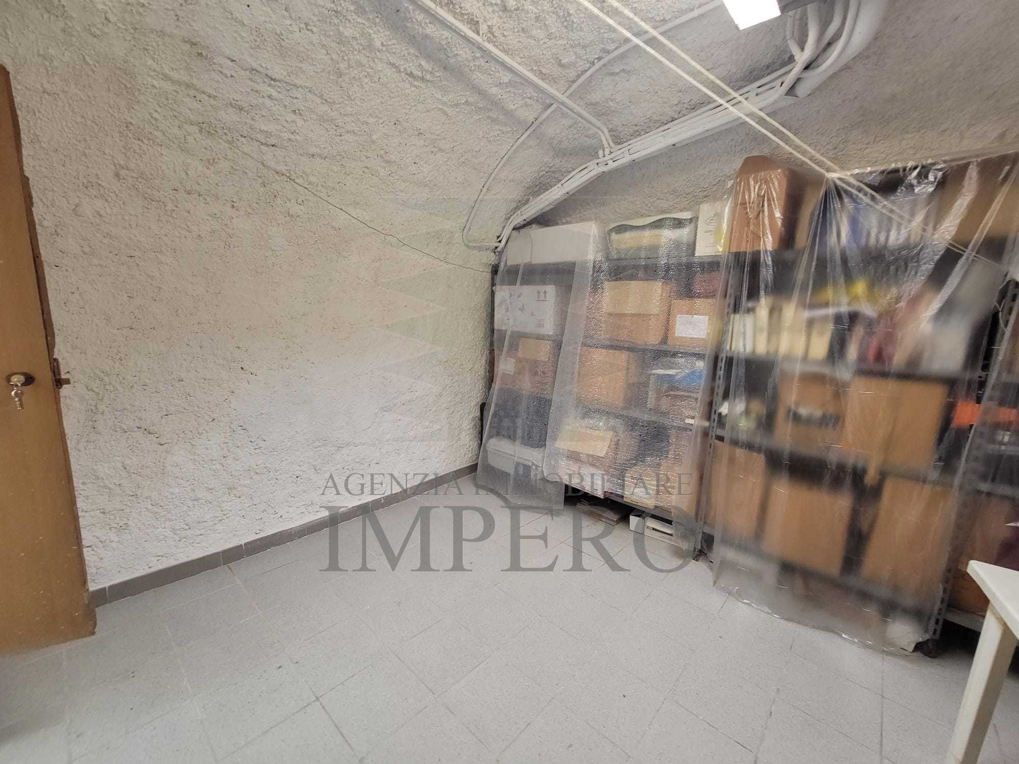 Immagine 25 di Trilocale in vendita  in vicolo orsini 6 a Camporosso