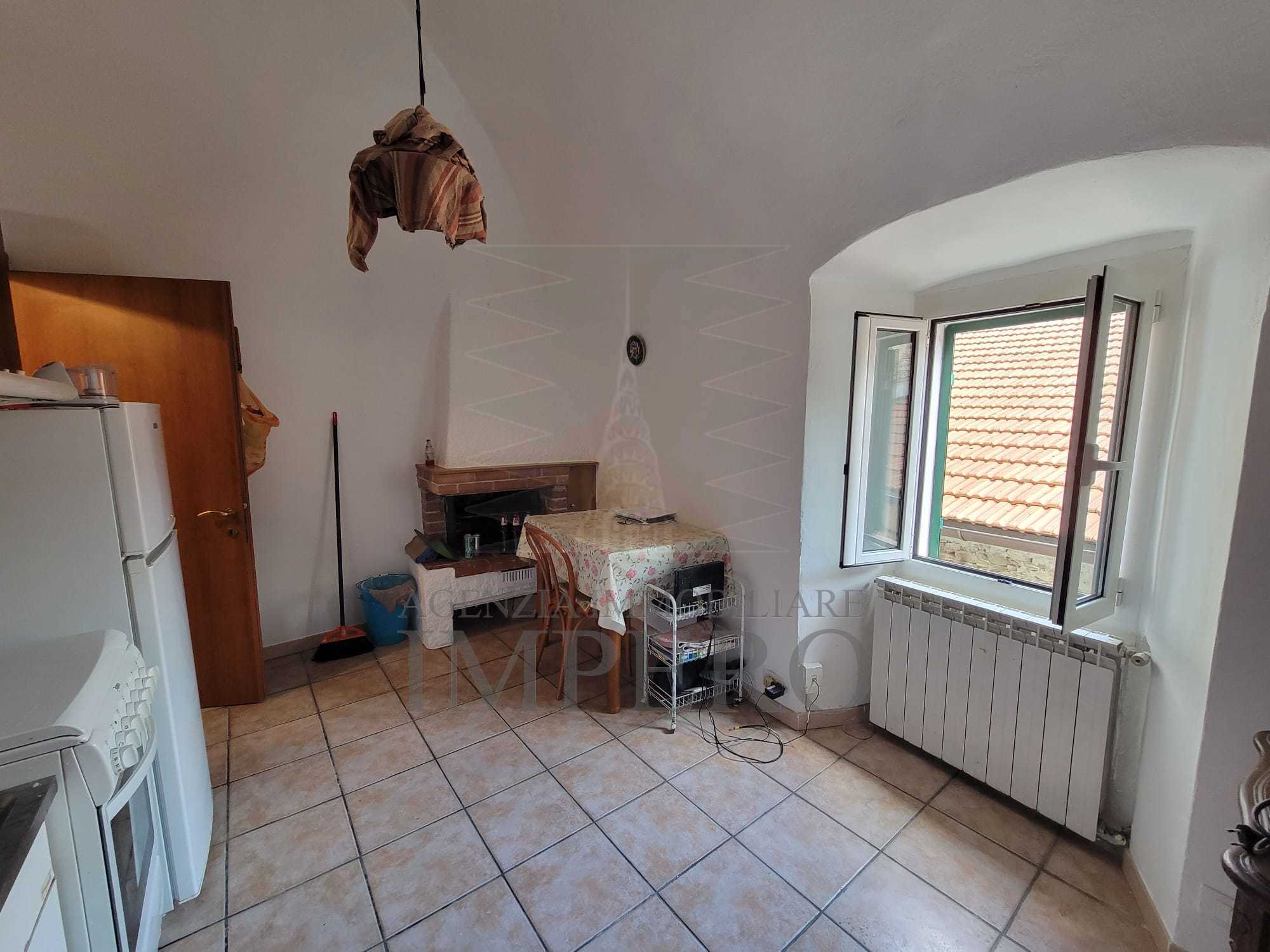 Immagine 14 di Trilocale in vendita  in vicolo orsini 6 a Camporosso