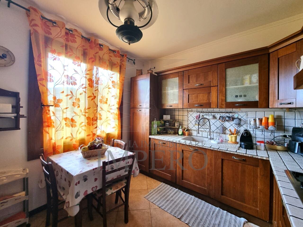 Immagine 15 di Casa indipendente in vendita  in Via Tamagna 25 a Ventimiglia