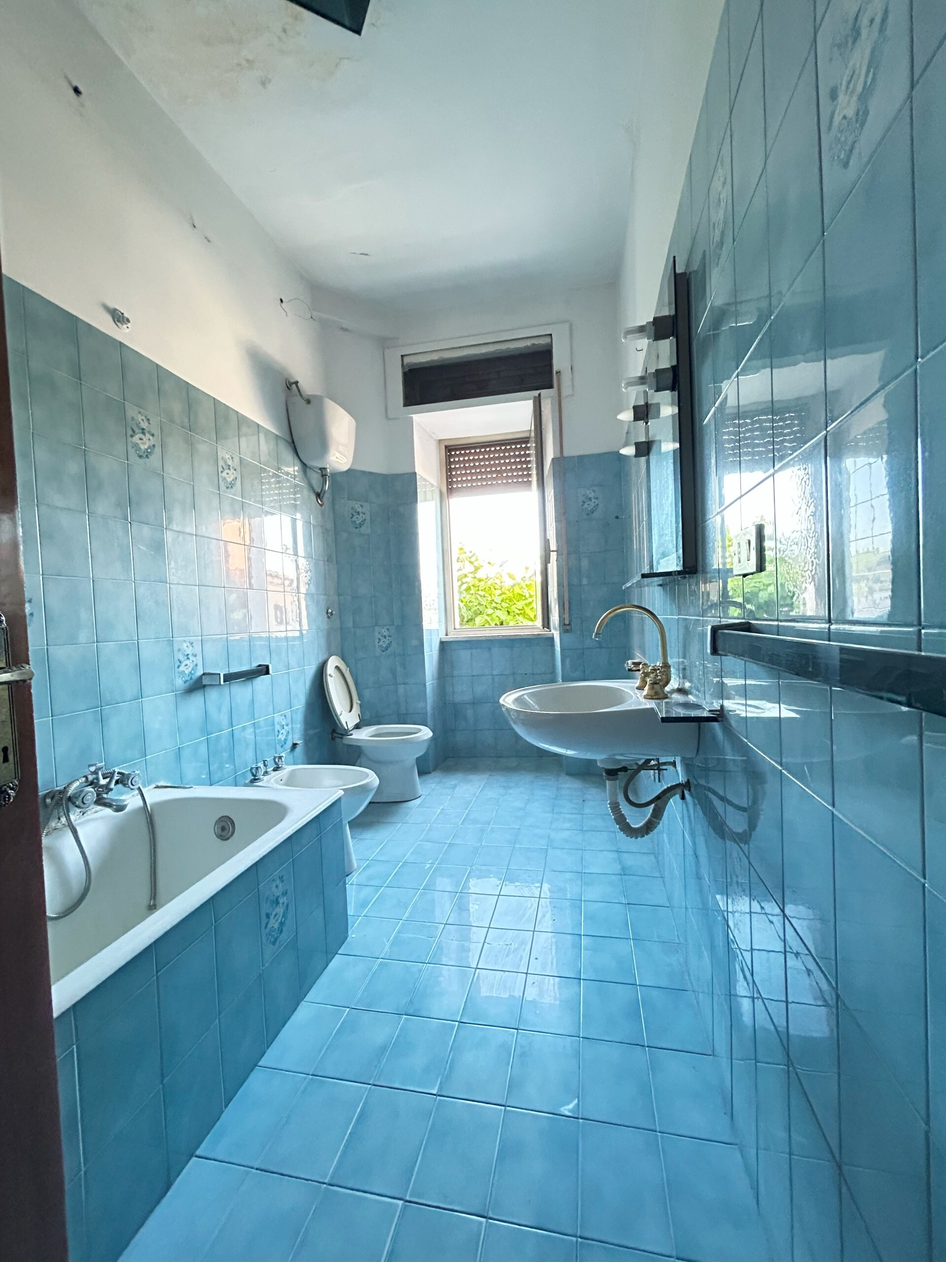 Immagine 13 di Casa bifamiliare in vendita  a Ripa Teatina