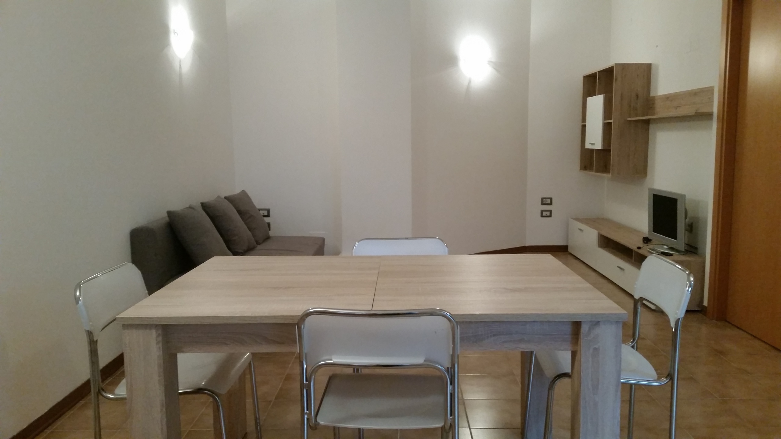 Immagine 2 di Casa semindipendente in vendita  in Viale Maiella 23/A a Francavilla Al Mare