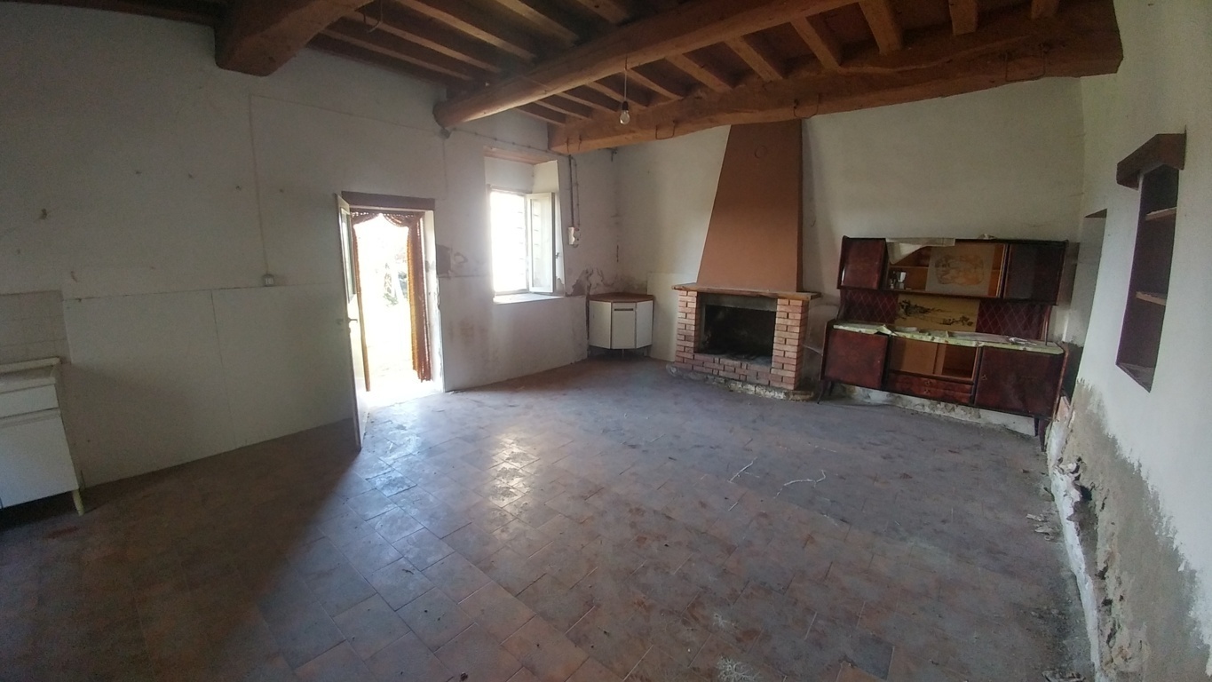 Immagine 38 di Rustico / casale in vendita  a Zocca