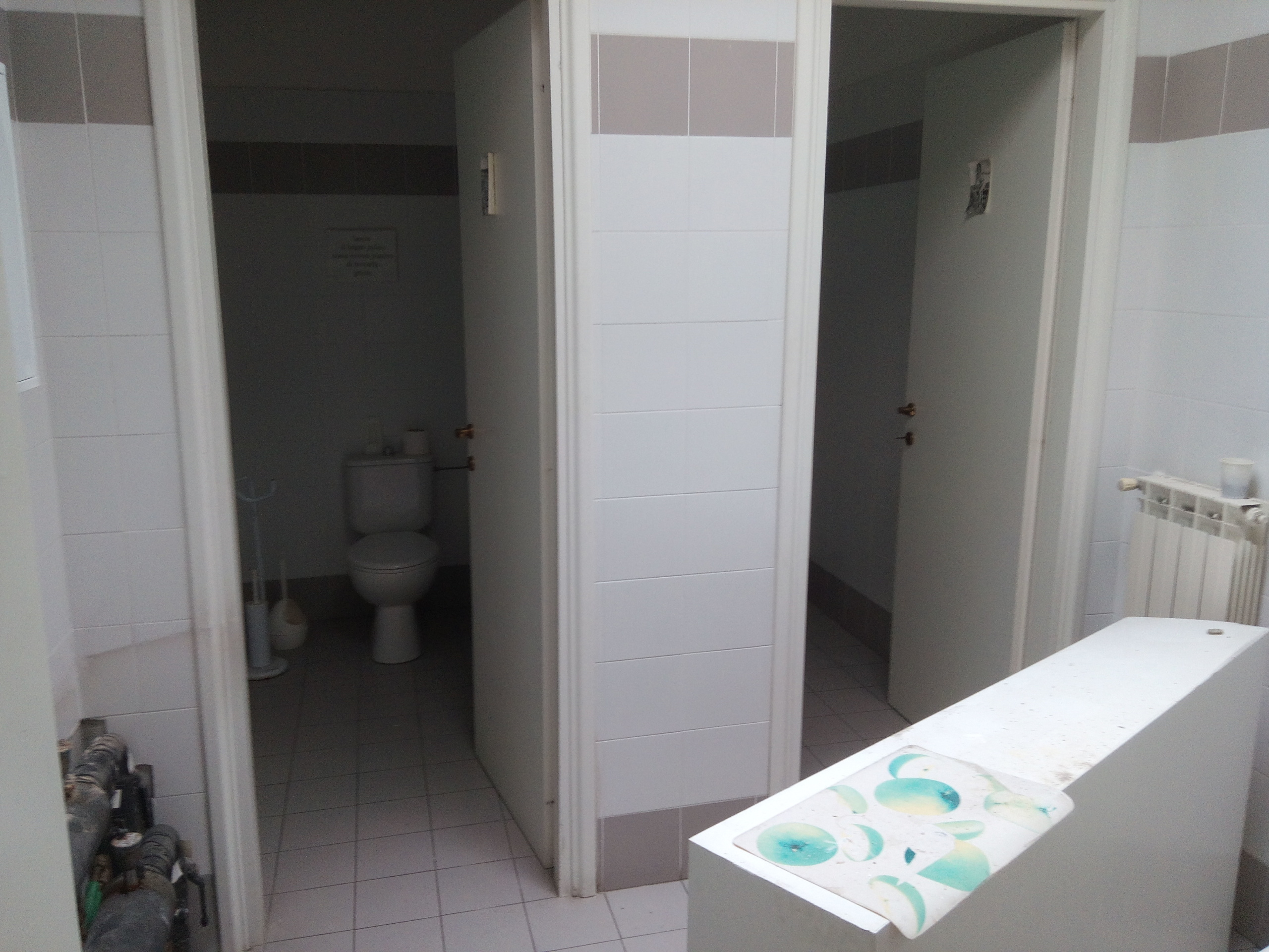 Immagine 2 di Ufficio in vendita  in Via Vecchi Pardini a Lucca