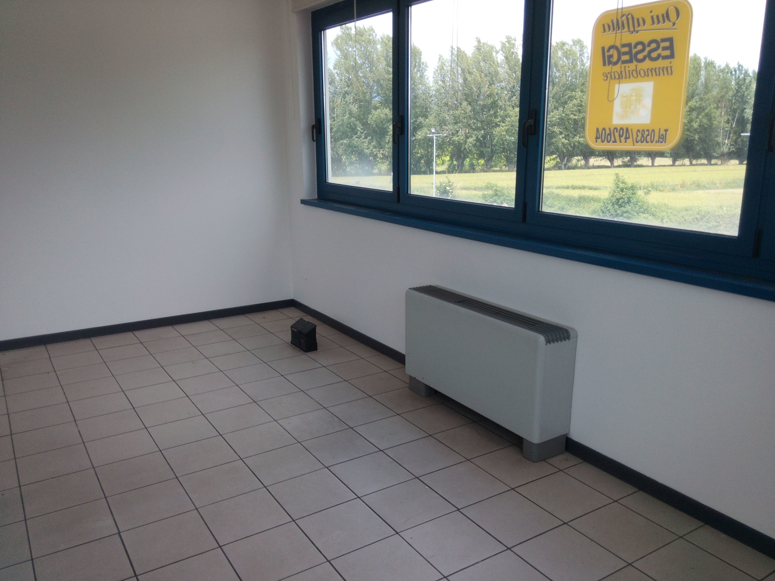 Immagine 18 di Ufficio in vendita  in Via Vecchi Pardini a Lucca