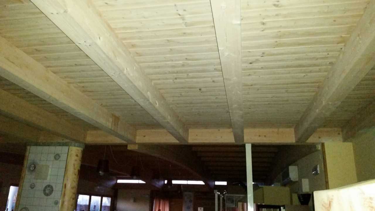 Immagine 17 di Bar / Ristorante in vendita  in Viale Europa 18 a Viareggio