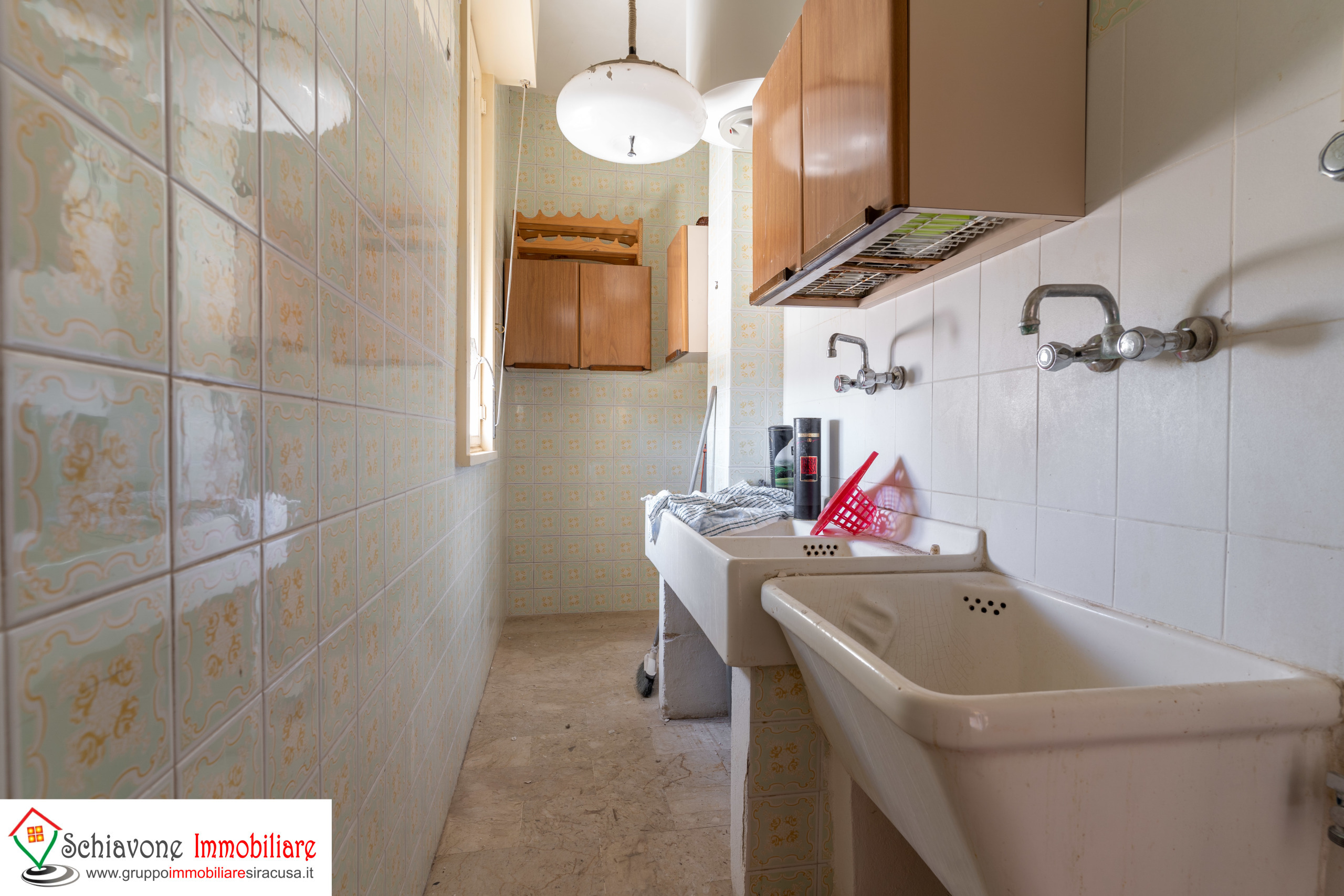 Immagine 22 di Attico in vendita  a Siracusa