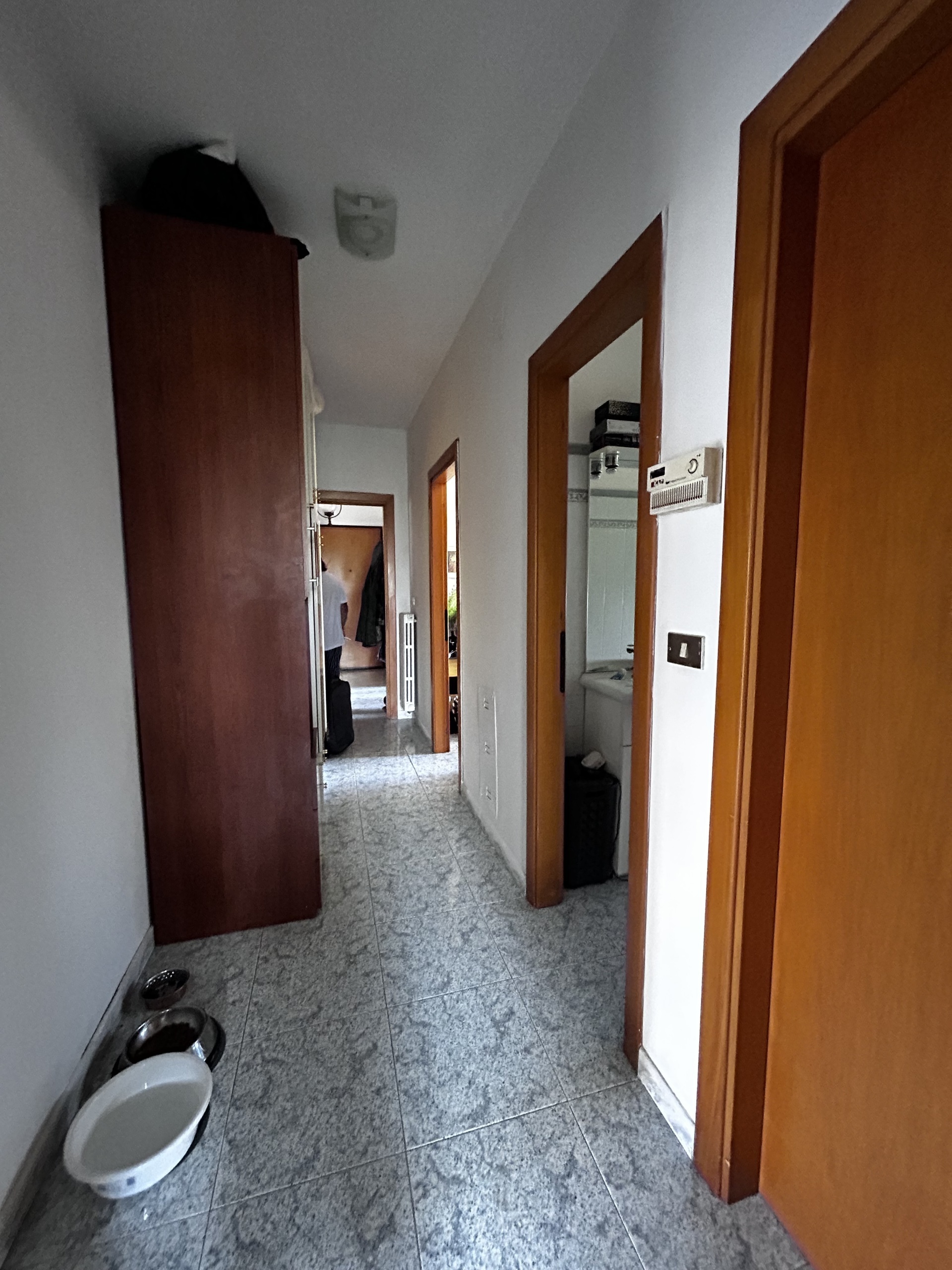 Immagine 11 di Pentalocale in vendita  in Viale Maiella 23/A a Francavilla Al Mare