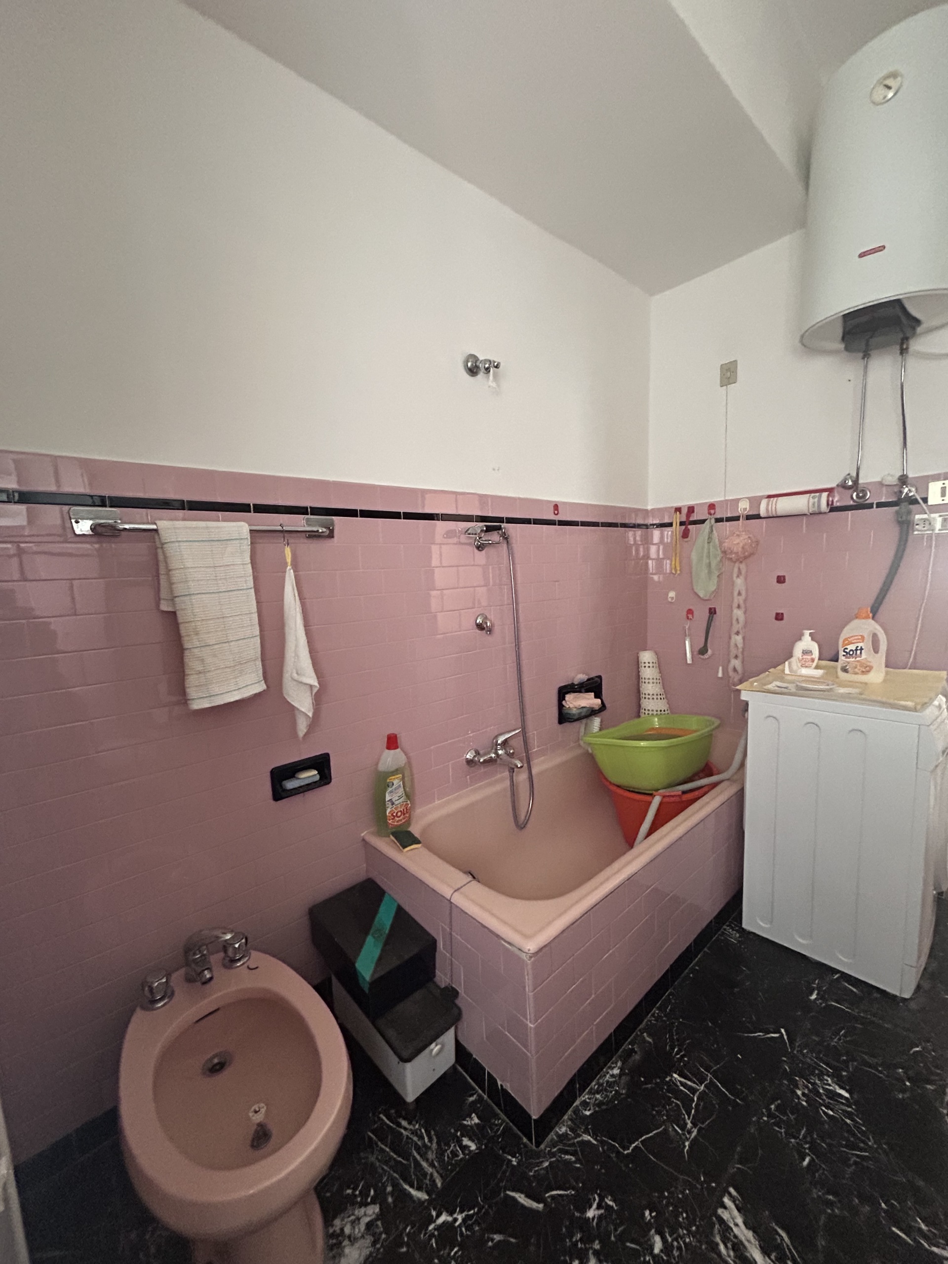 Immagine 26 di Pentalocale in vendita  in Viale Maiella 23/A a Chieti