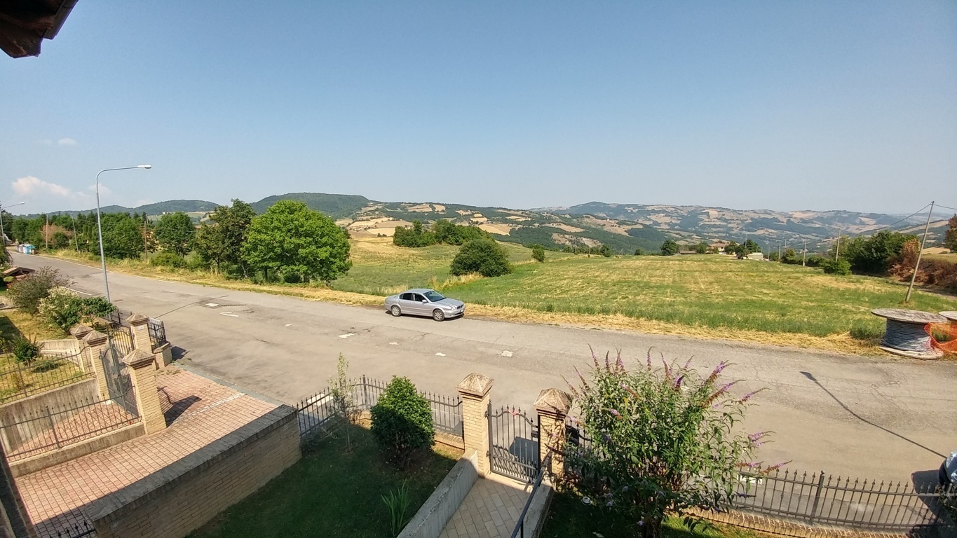 Immagine 12 di Appartamento in vendita  a Vergato