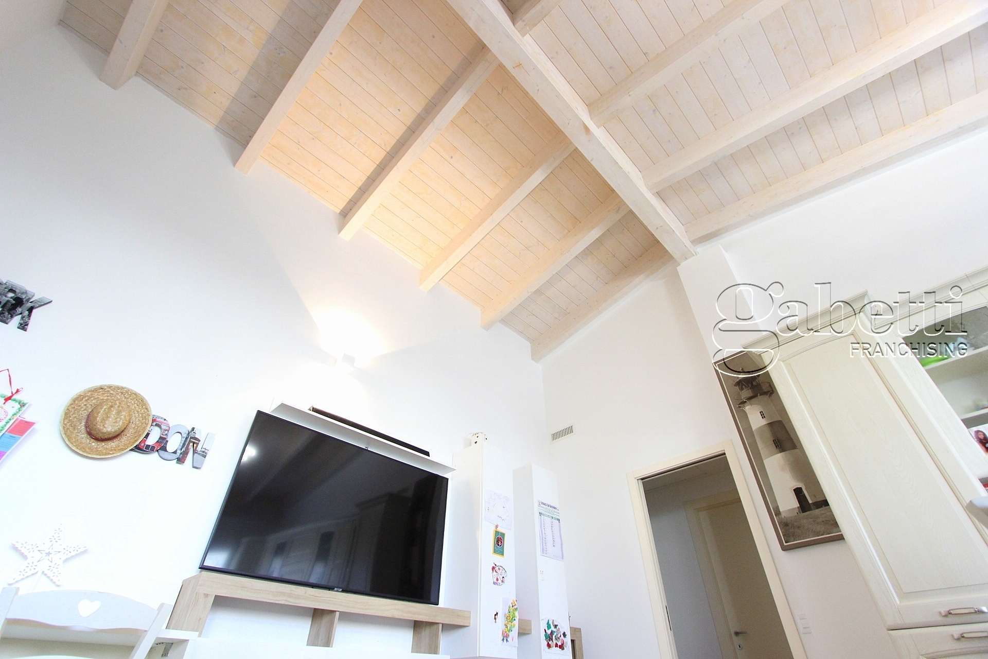 Immagine 26 di Trilocale in vendita  in Via Pietro Madonini a Uboldo