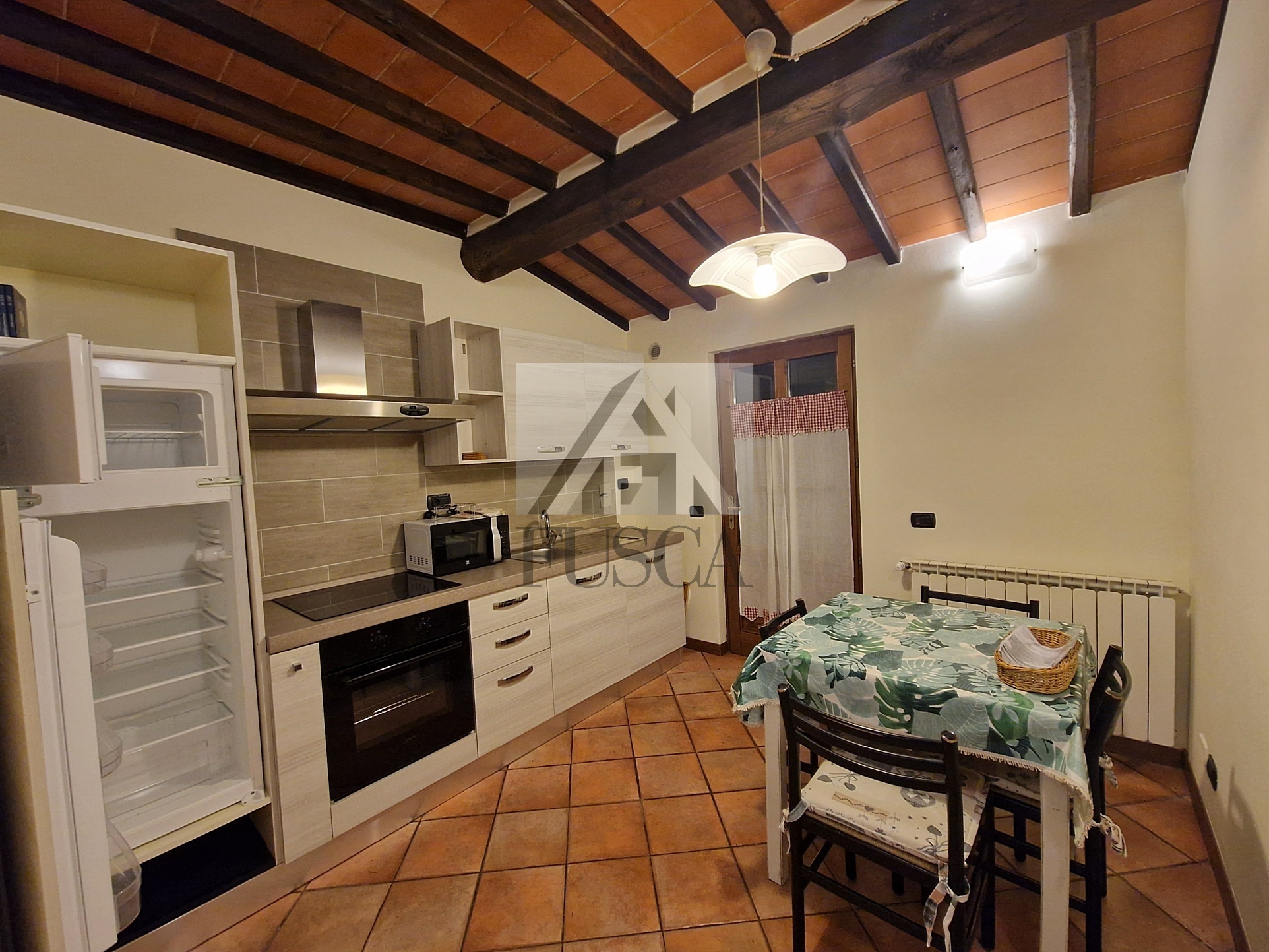 Immagine 5 di Casa bifamiliare in vendita  in Via della Santissima Annunziata a Lucca