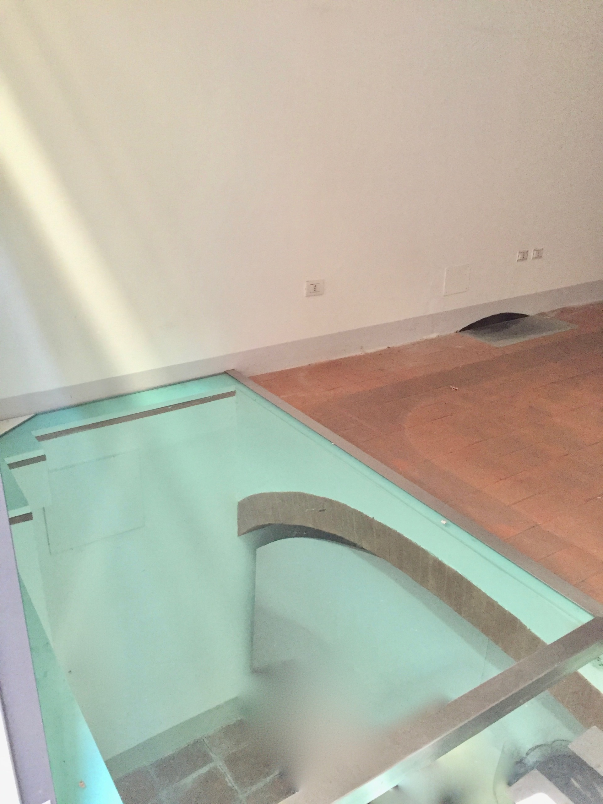 Immagine 7 di Attività commerciale in vendita  in beccheri a Lucca