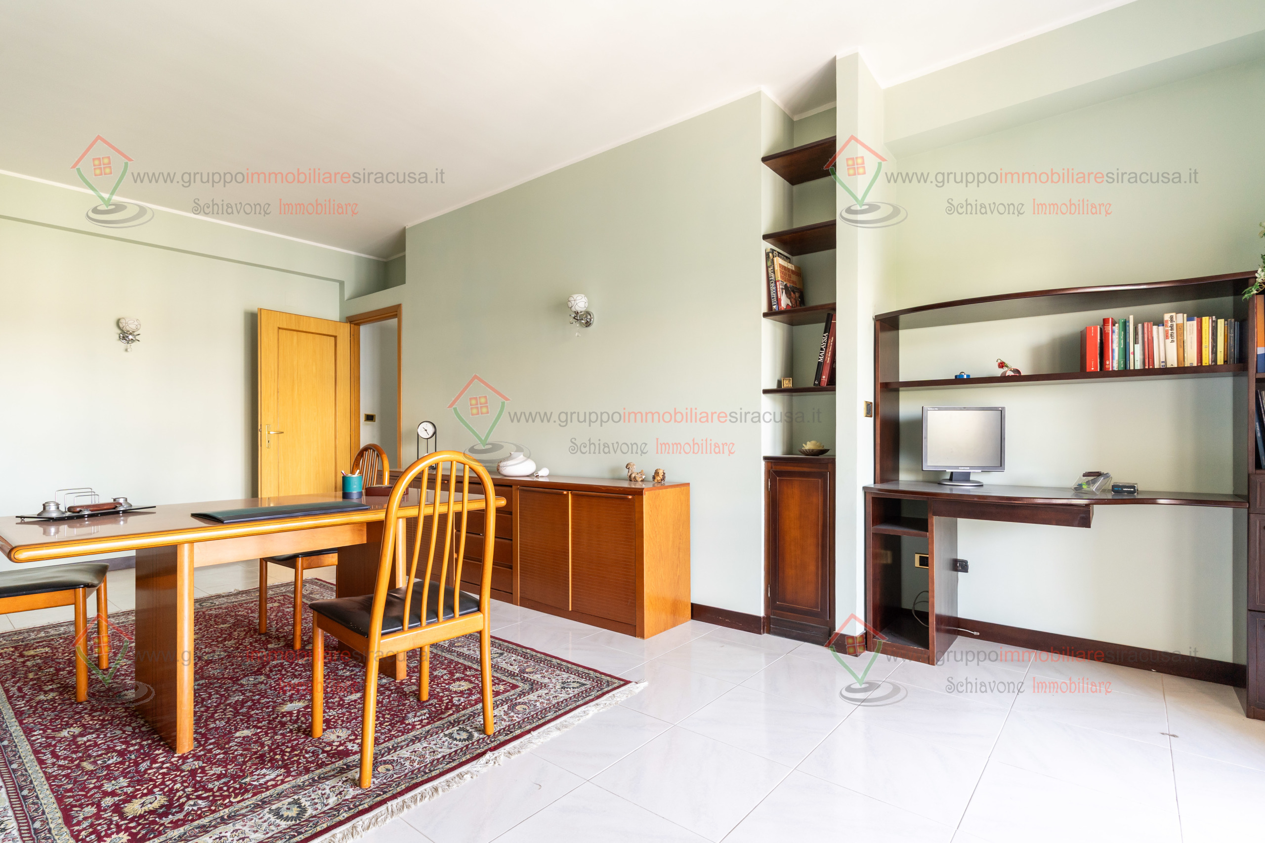 Immagine 7 di Pentalocale in vendita  a Siracusa