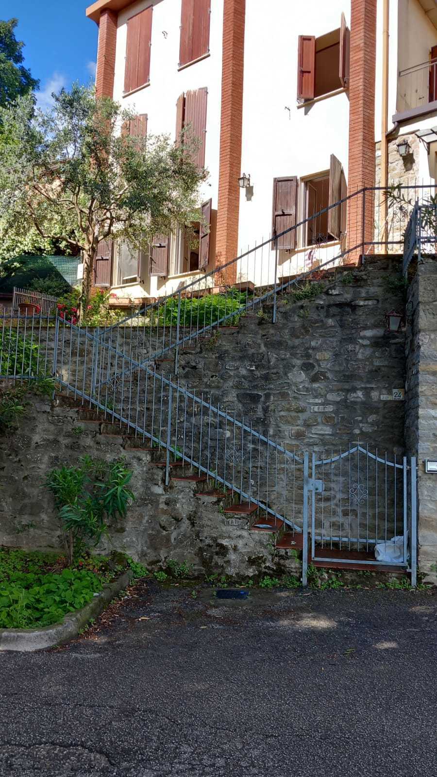 Immagine 3 di Quadrilocale in vendita  in Viale Angelo Battelli 24 a Novafeltria