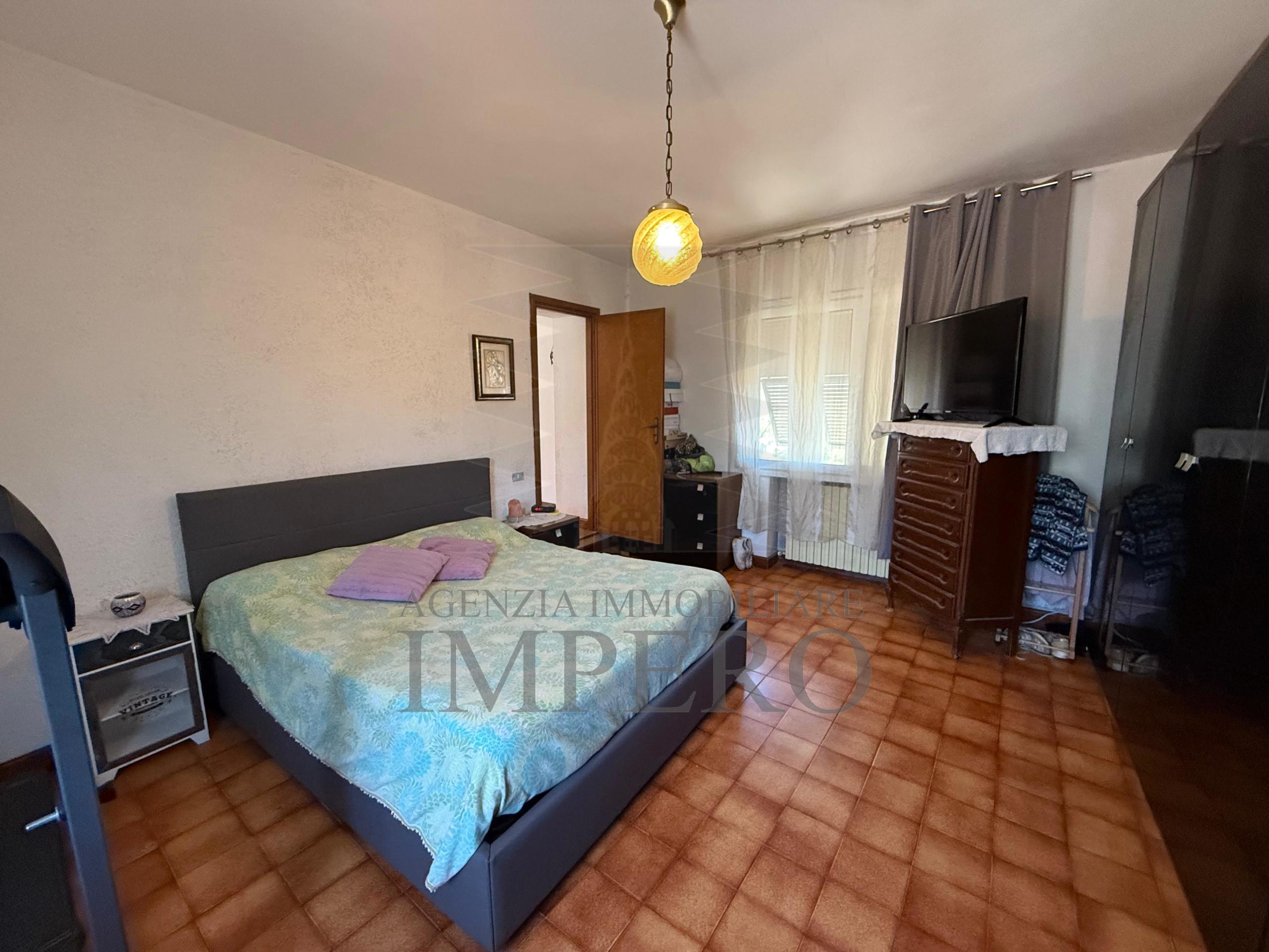 Immagine 10 di Porzione di casa in vendita  in Via Serro Inferiore 15 a Ventimiglia