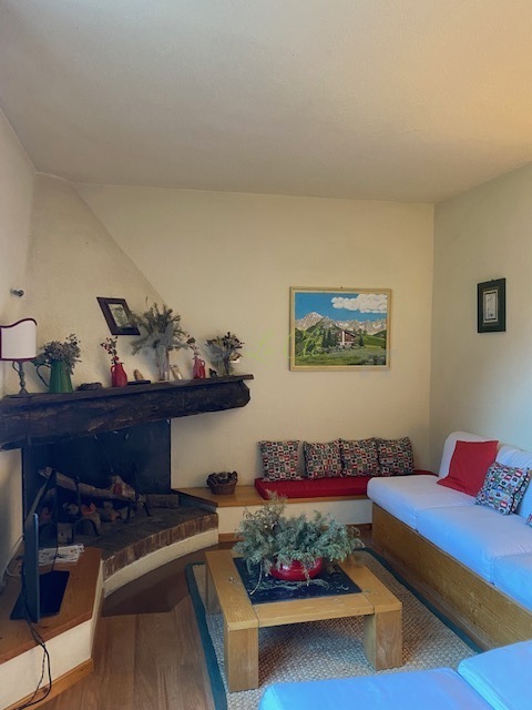 Immagine 2 di Trilocale in affitto  a Pre'-Saint-Didier