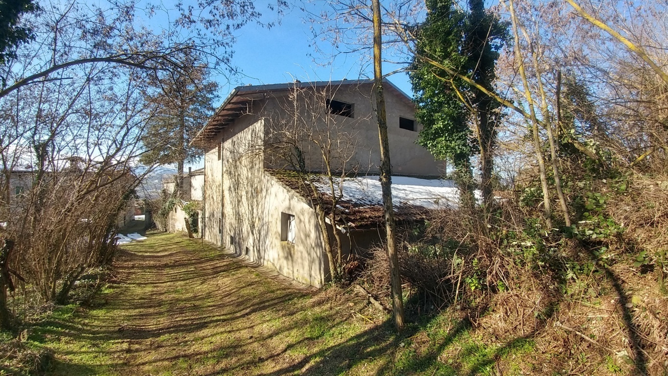 Immagine 6 di Rustico / casale in vendita  a Zocca