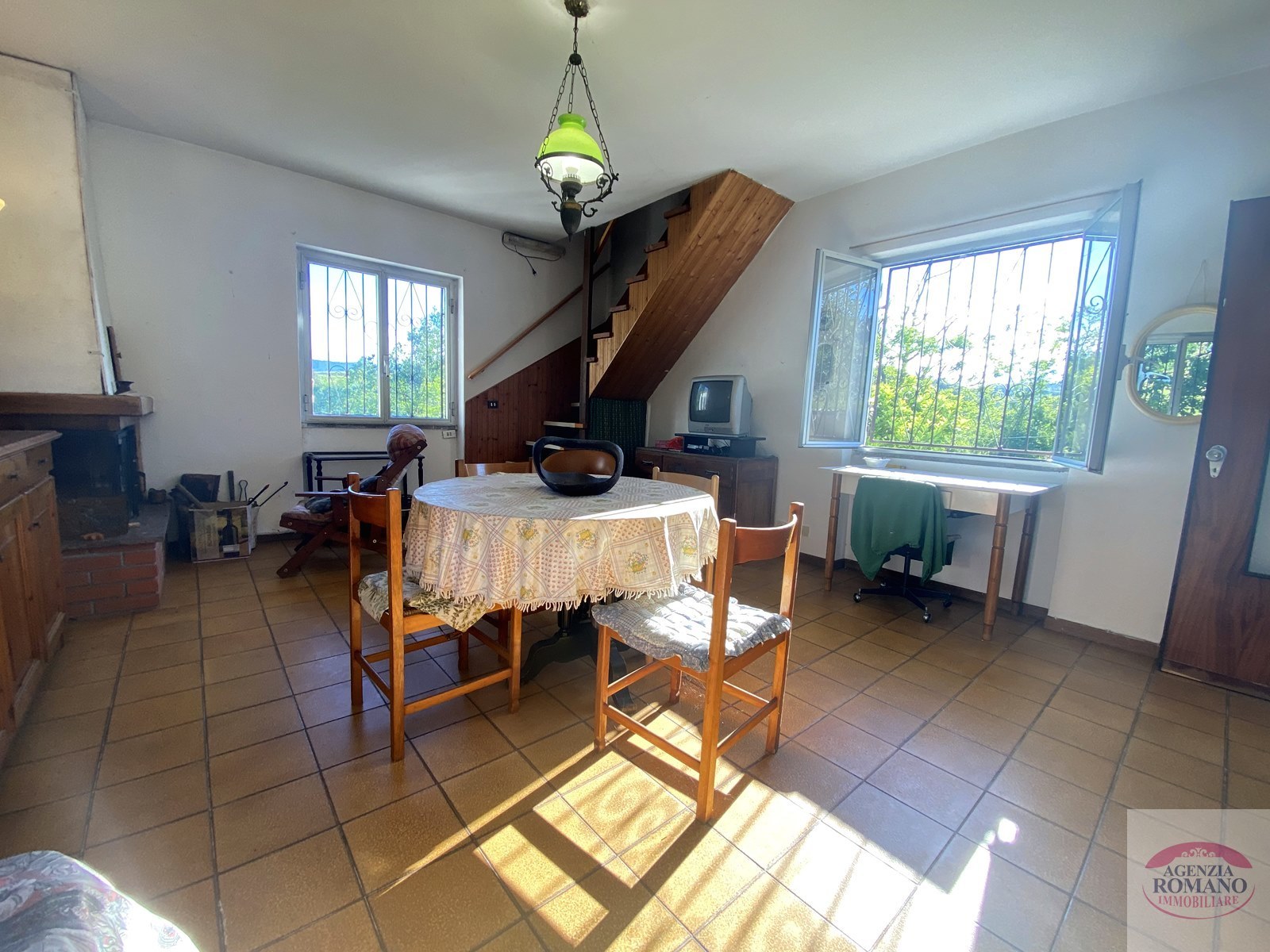 Immagine 9 di Villa in vendita  a Mioglia