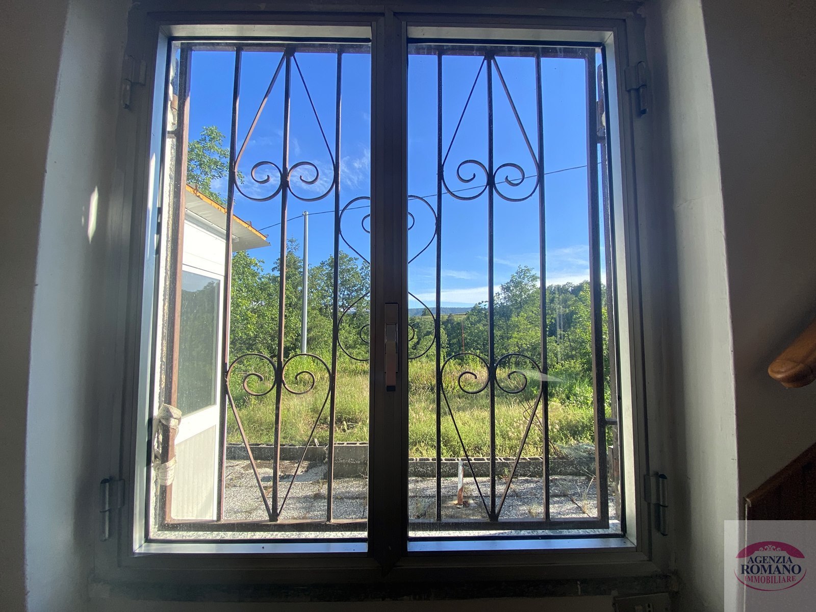 Immagine 11 di Villa in vendita  a Mioglia