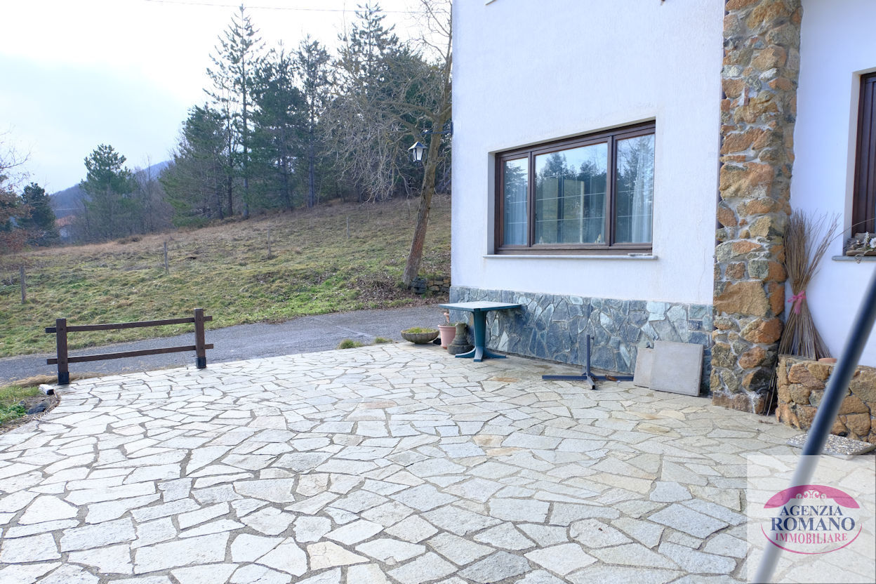 Immagine 10 di Albergo/B&B/Residence in vendita  in VIA  SAVONA 50 a Urbe