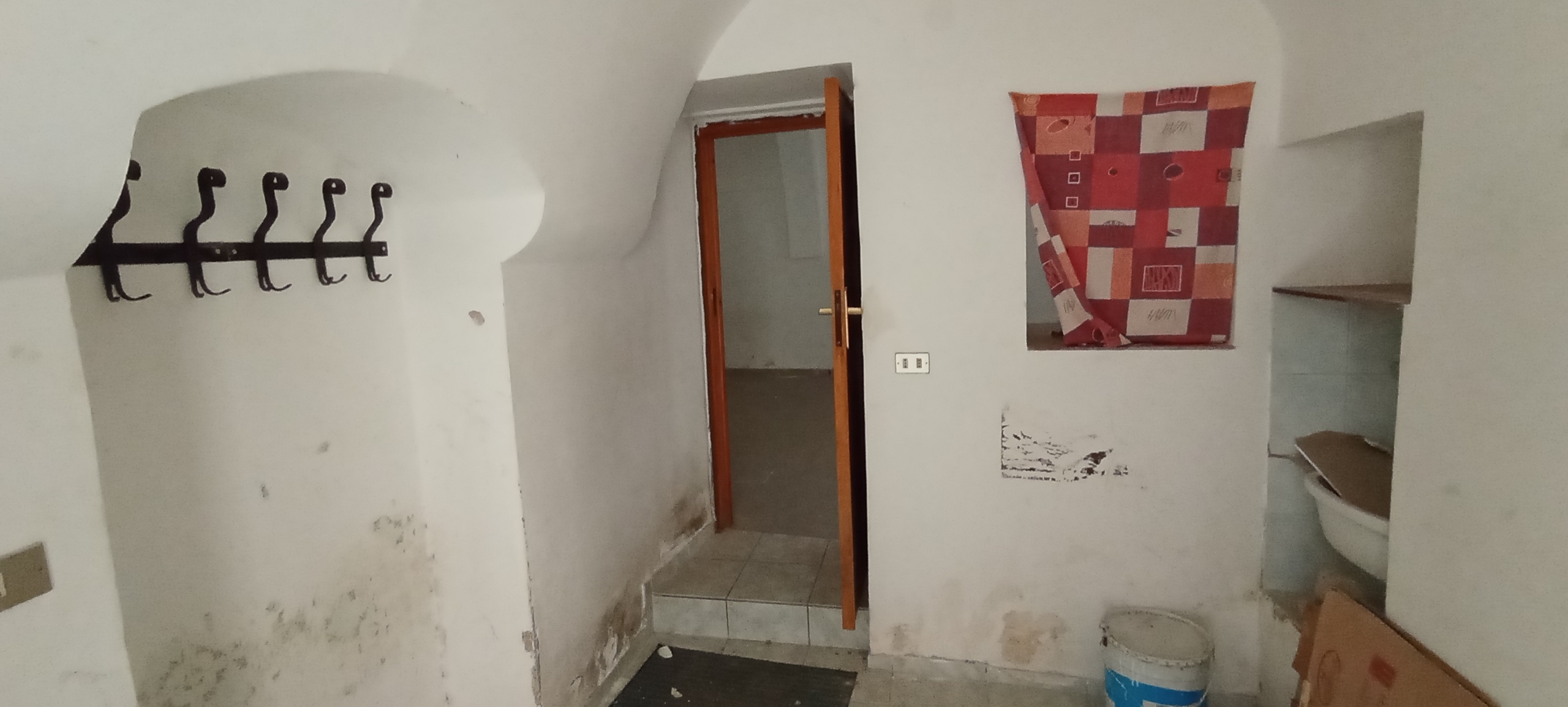 Immagine 13 di Casa indipendente in vendita  a Ragusa