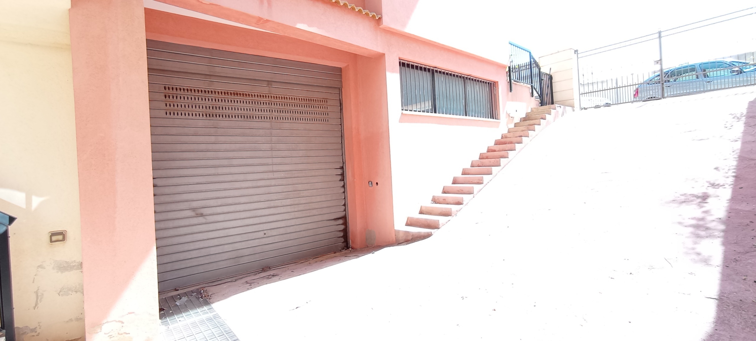 Immagine 13 di Trilocale in affitto  a Ragusa