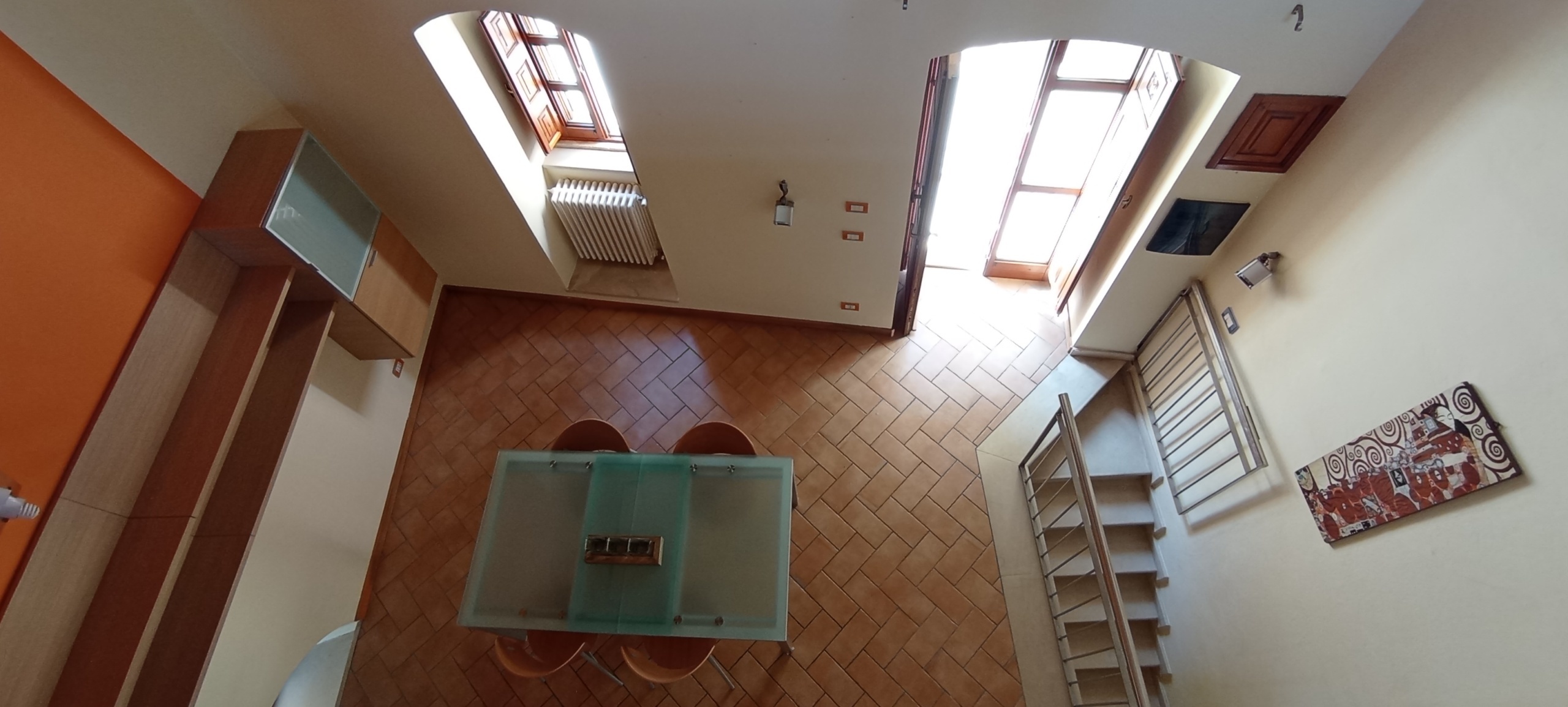 Immagine 6 di Casa indipendente in vendita  a Chiaramonte Gulfi