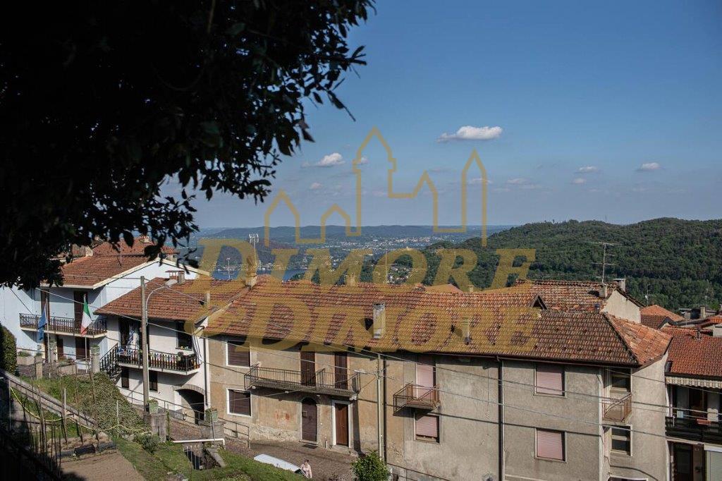 Immagine 12 di Bilocale in vendita  in Piazza Milano 8A a Colazza