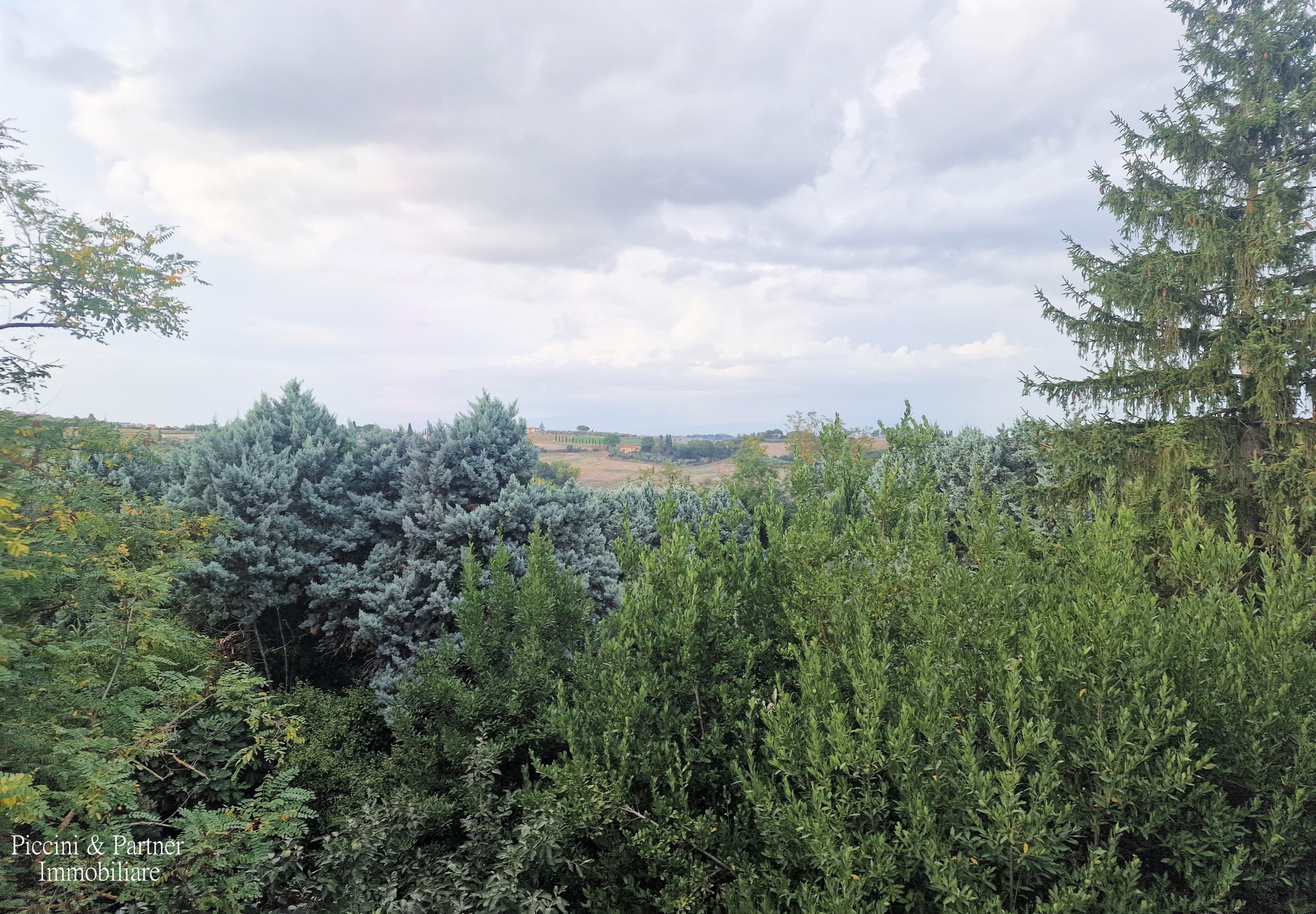 Immagine 33 di Pentalocale in vendita  in Via dei Partigiani 57 a Castiglione Del Lago