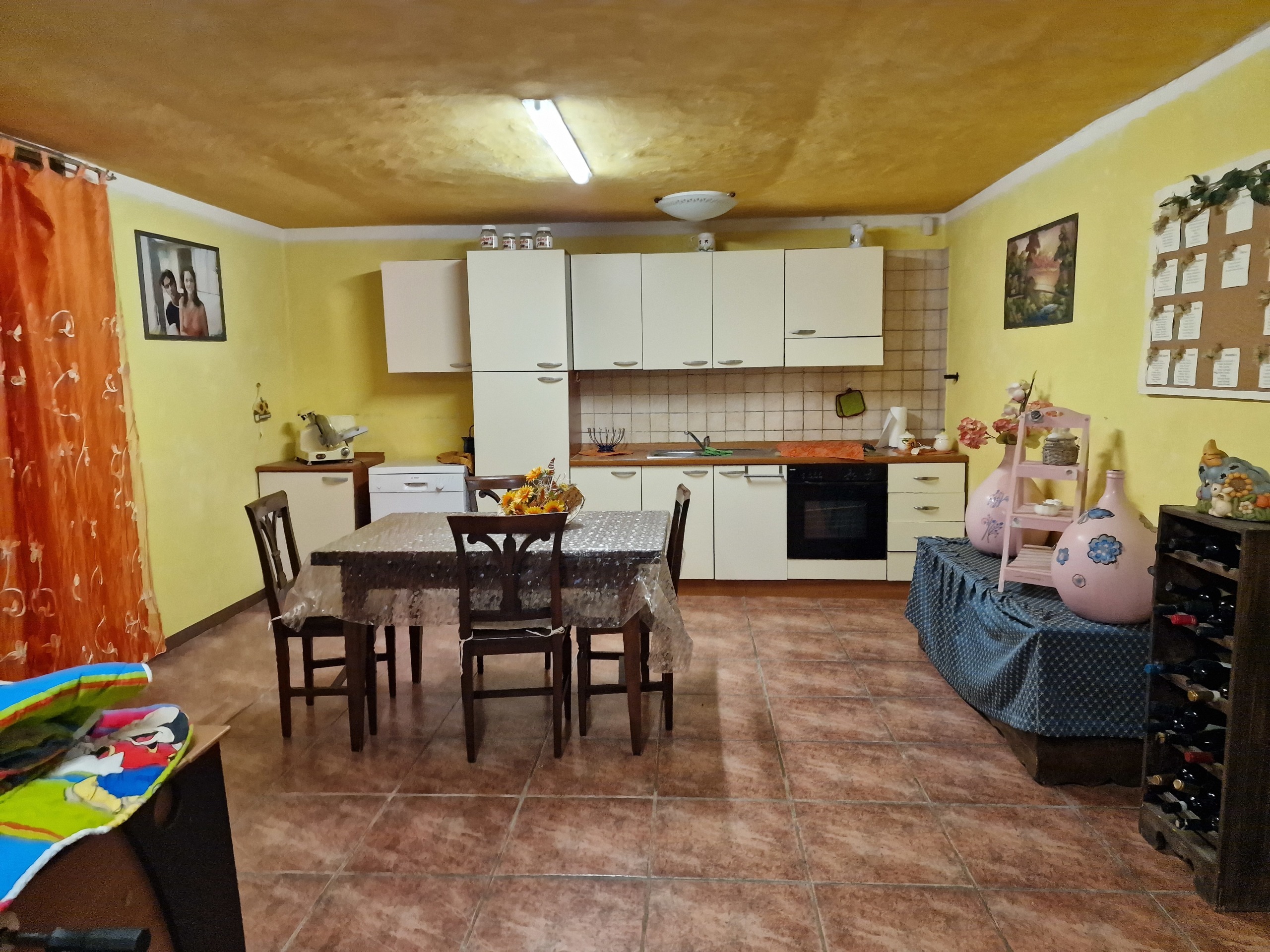 Immagine 42 di Casa bifamiliare in vendita  in Via Milano a Castiglione Del Lago