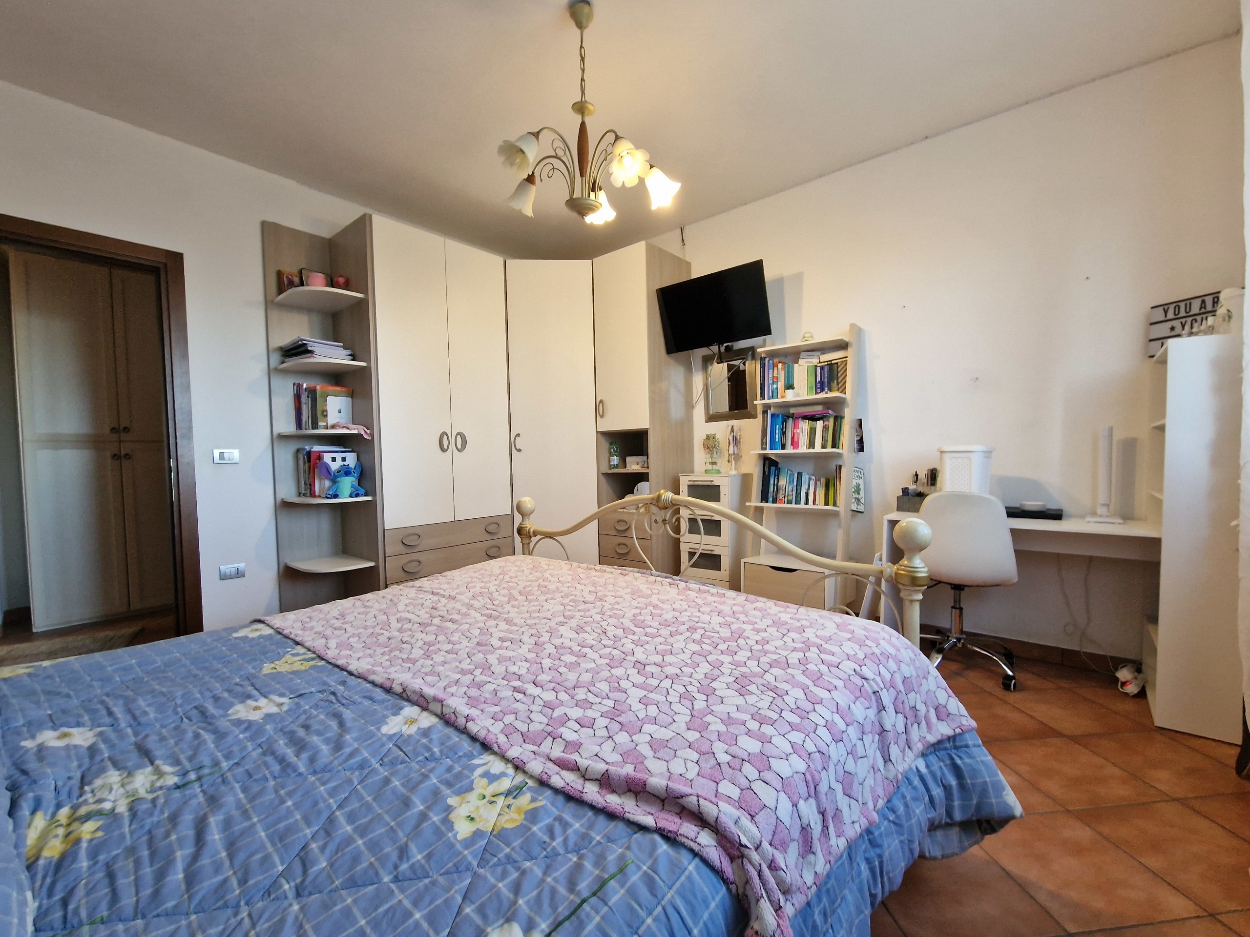 Immagine 20 di Casa bifamiliare in vendita  in Via Milano a Castiglione Del Lago