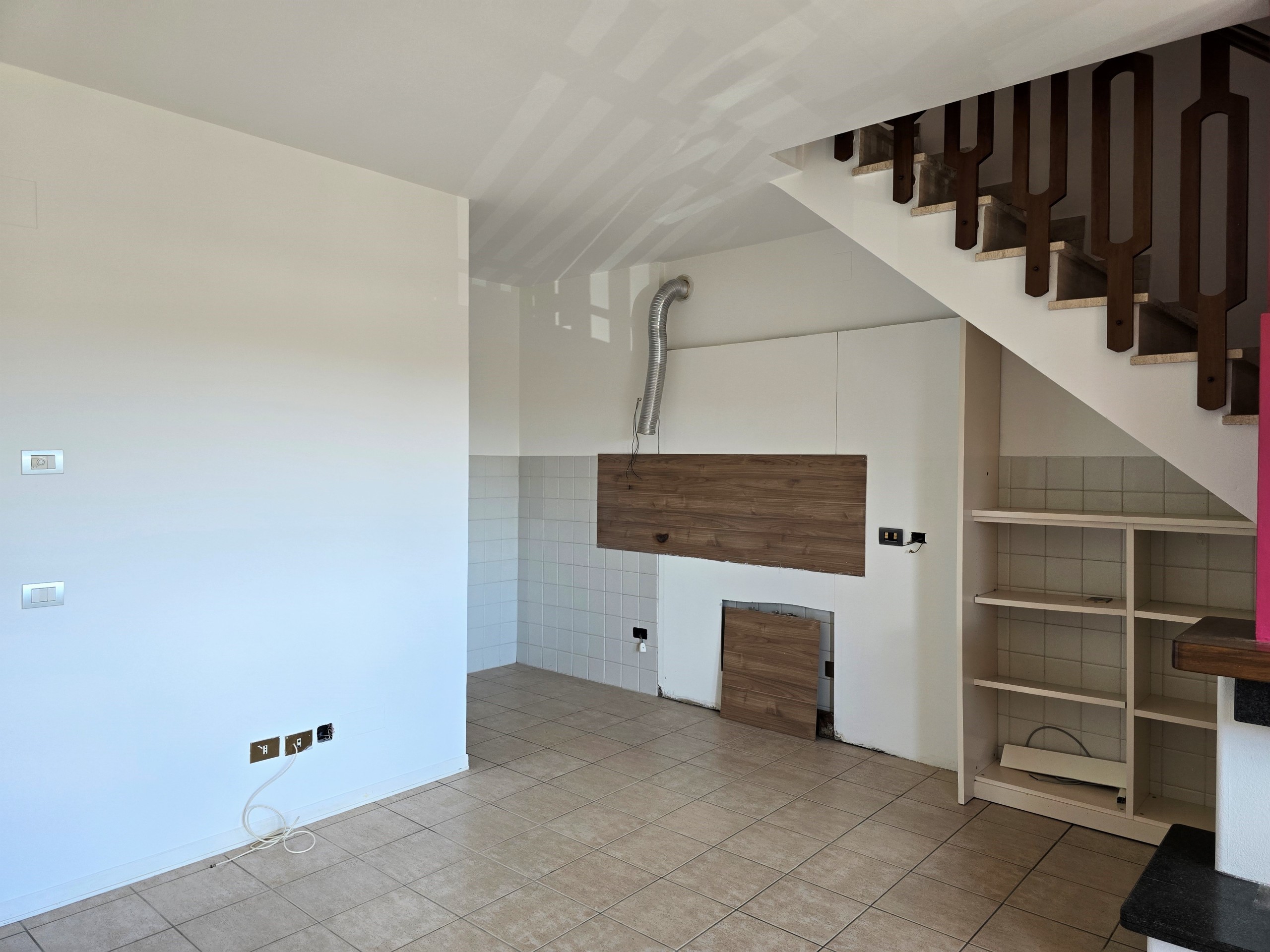 Immagine 7 di Quadrilocale in vendita  in Strada del Giglio a Perugia