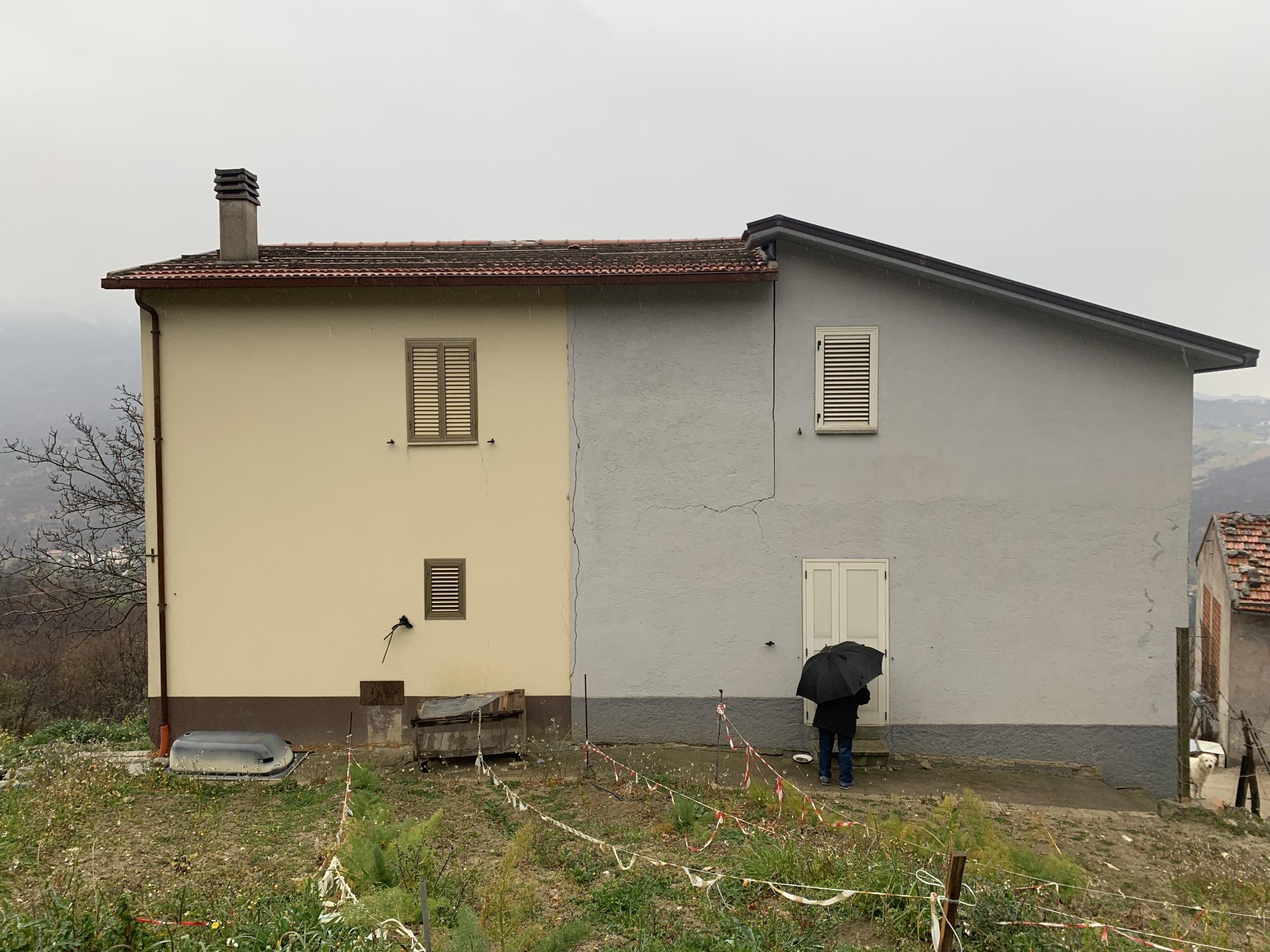Immagine 2 di Casa semindipendente in vendita  a Gessopalena