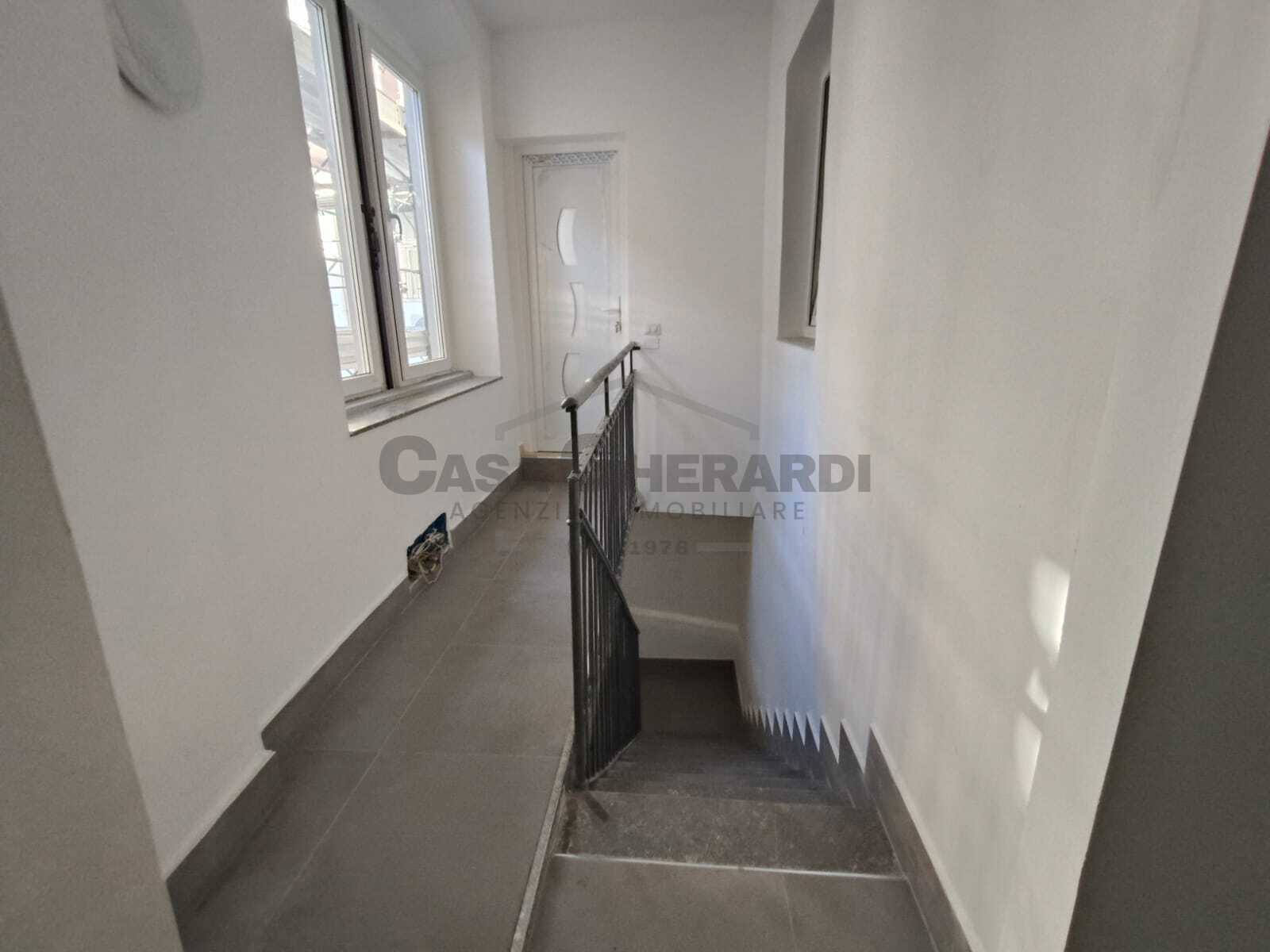 Immagine 17 di Trilocale in vendita  in Via Vittorio Emanuele II a Ponte San Pietro