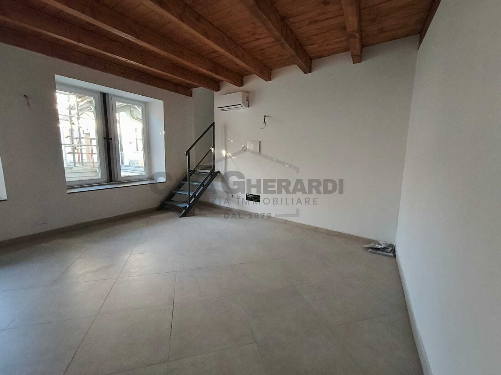 Immagine 15 di Trilocale in vendita  in Via Vittorio Emanuele II a Ponte San Pietro