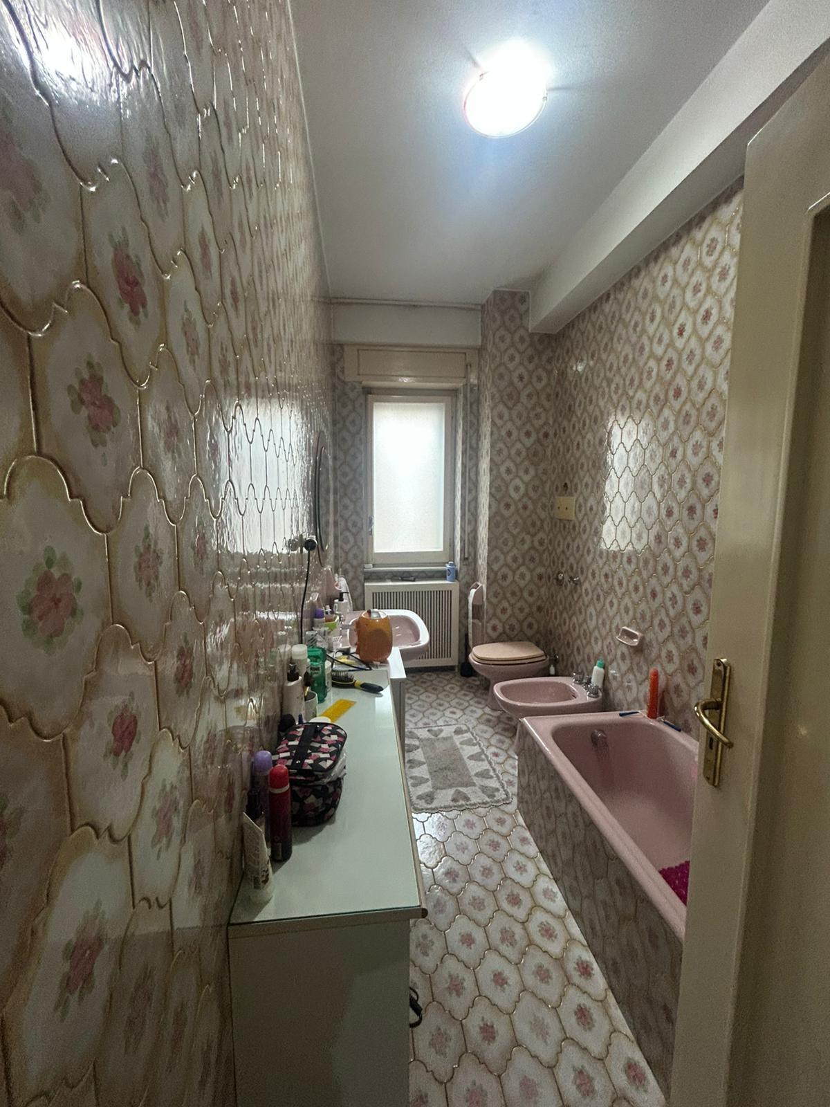 Immagine 11 di Quadrilocale in vendita  a Pescara