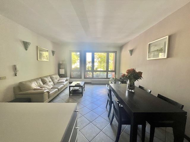 Immagine 3 di Trilocale in vendita  a Cesena