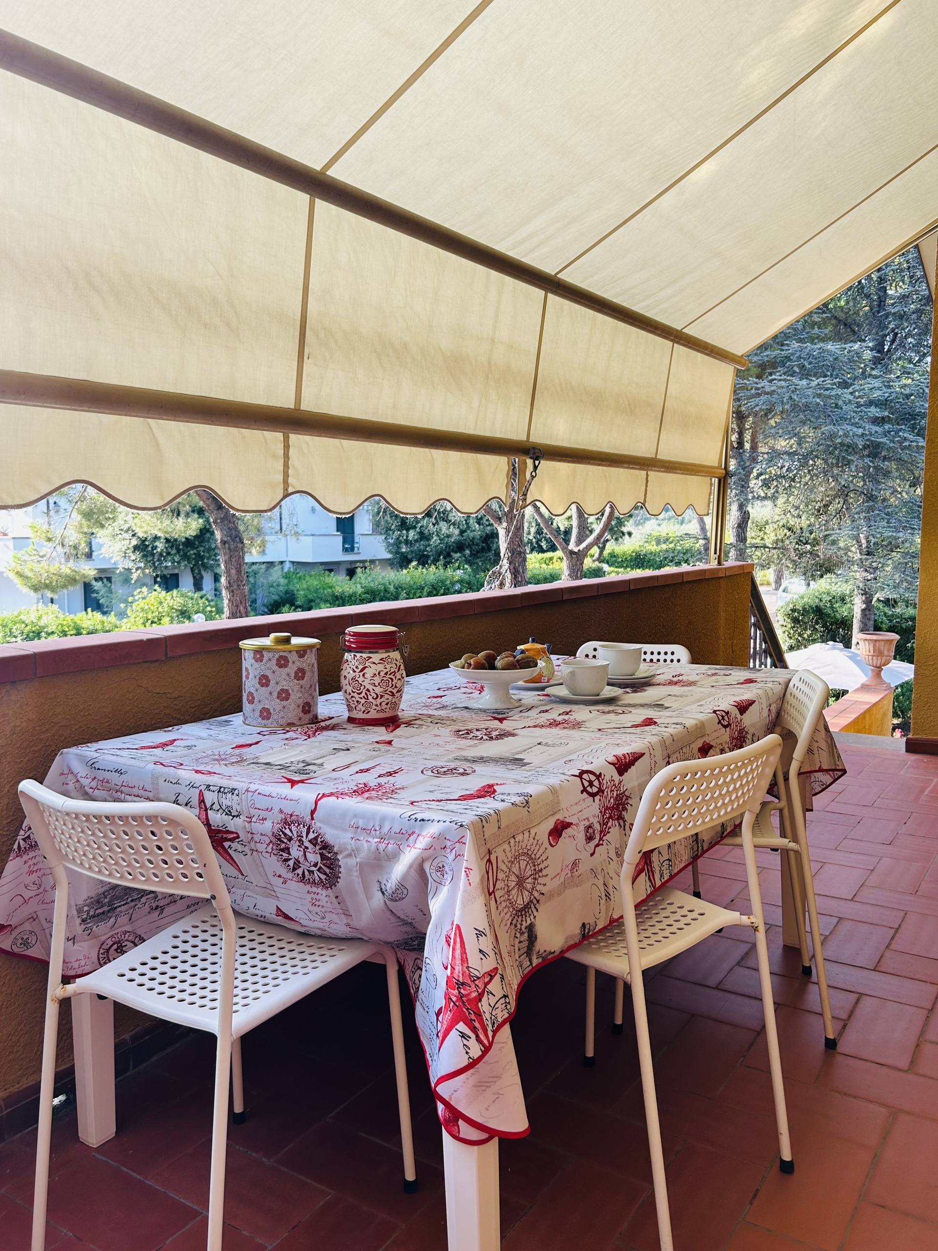 Immagine 17 di Trilocale in vendita  a Rosignano Marittimo